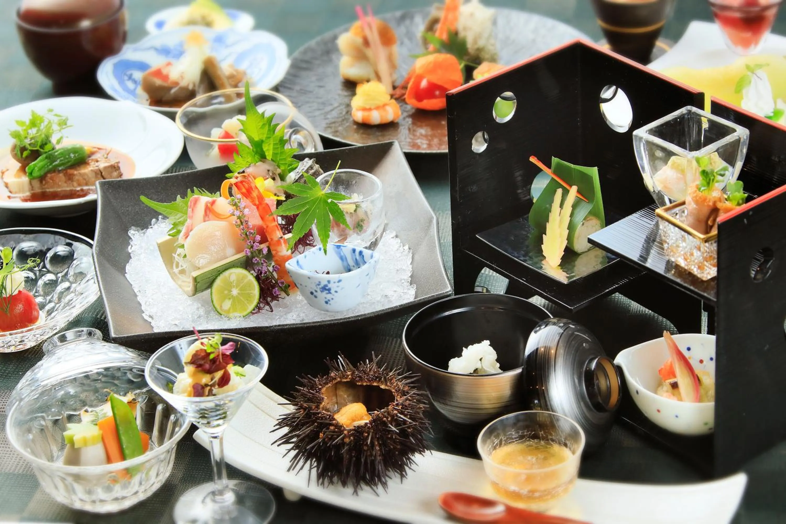 Dinner in Tensui Saryo