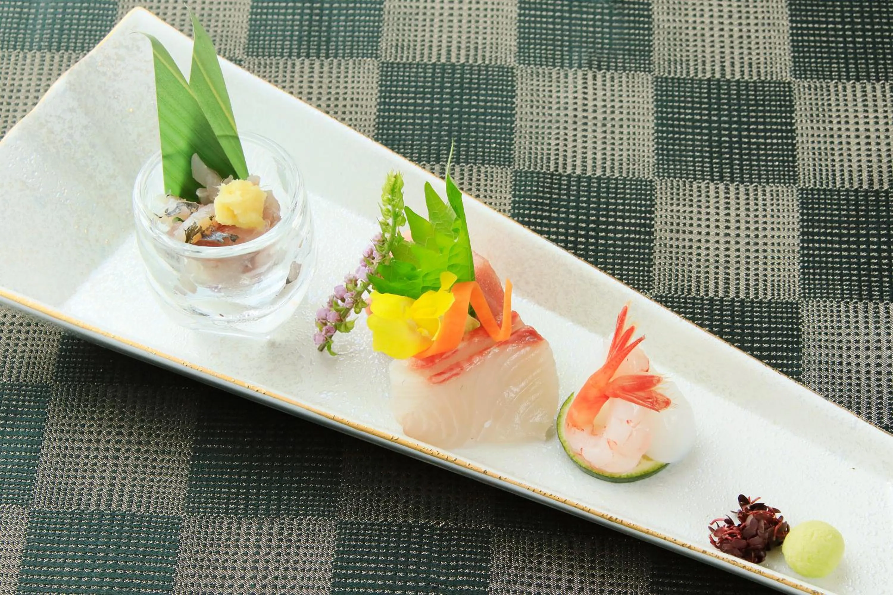 Dinner in Tensui Saryo