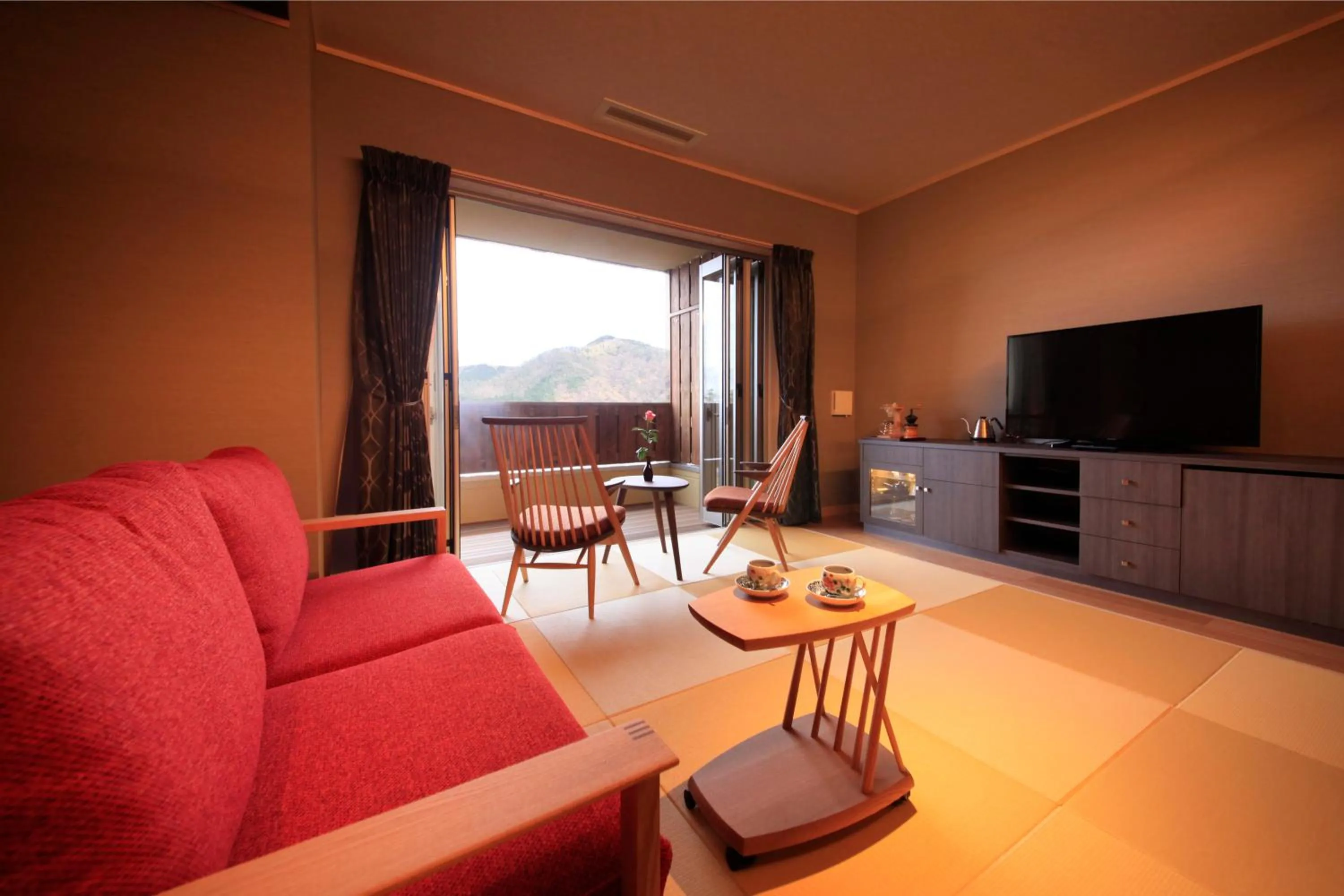 Decorative detail in Tensui Saryo