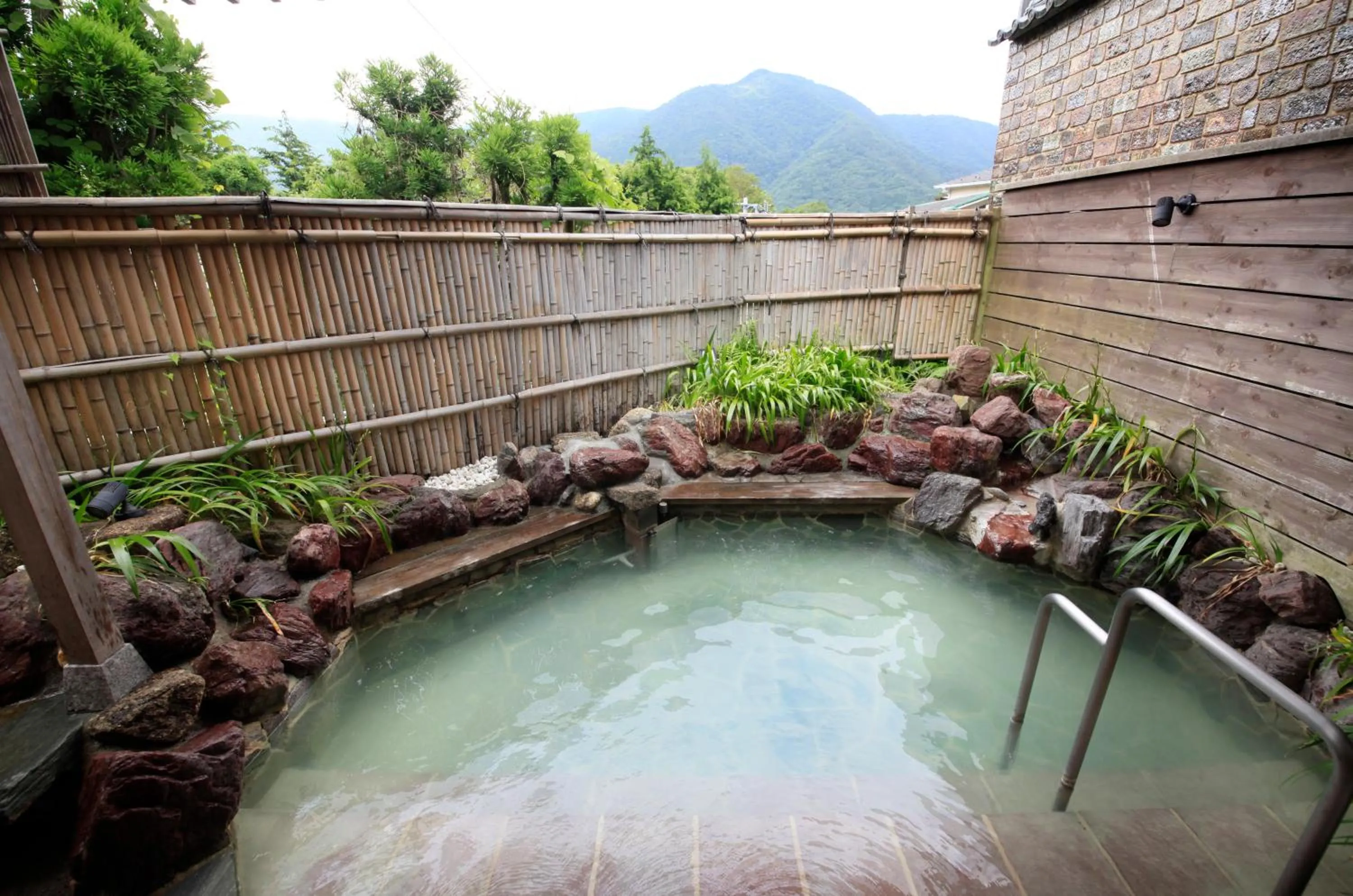 Open Air Bath in Tensui Saryo
