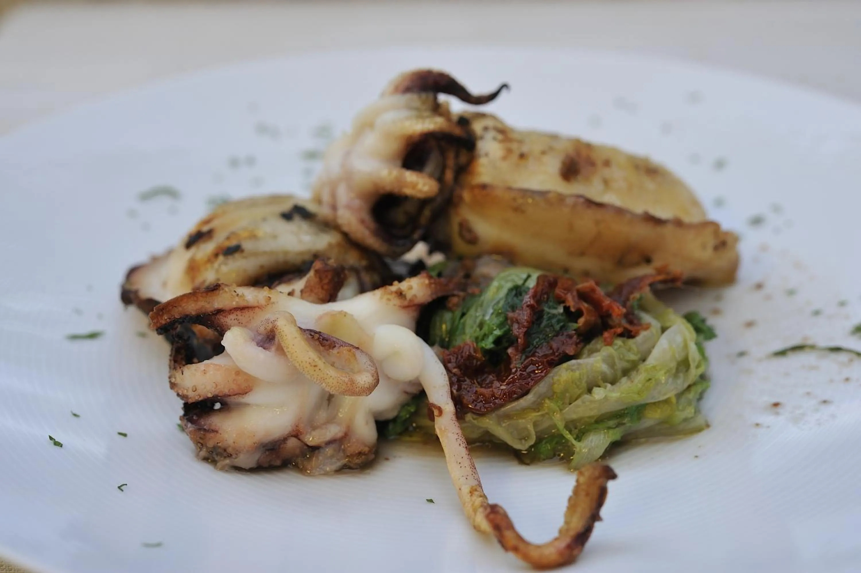 Restaurant/places to eat in Nascar Hotel