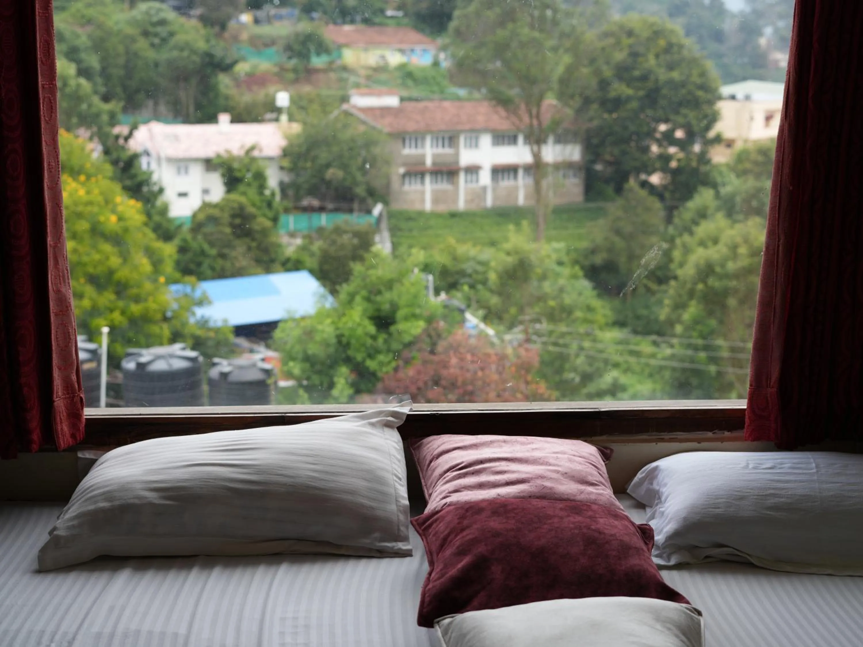 Satya Anand Cottage Pure Veg and Non Alcoholic Hotel