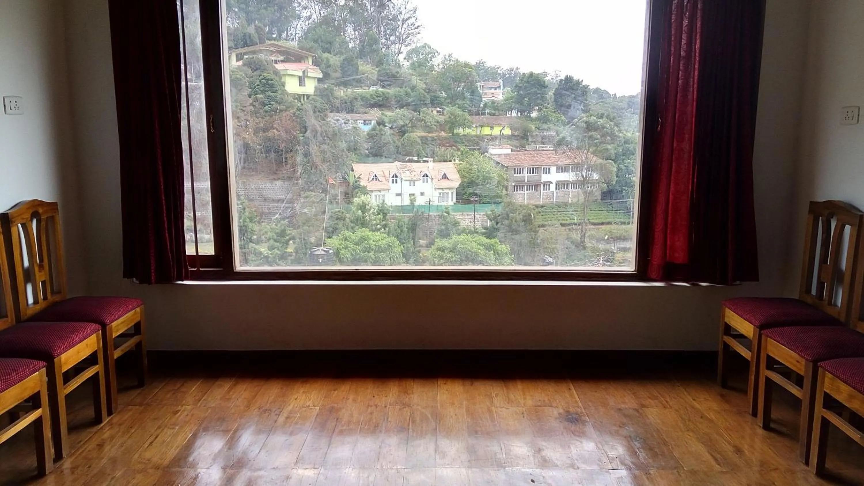 Satya Anand Cottage Pure Veg and Non Alcoholic Hotel