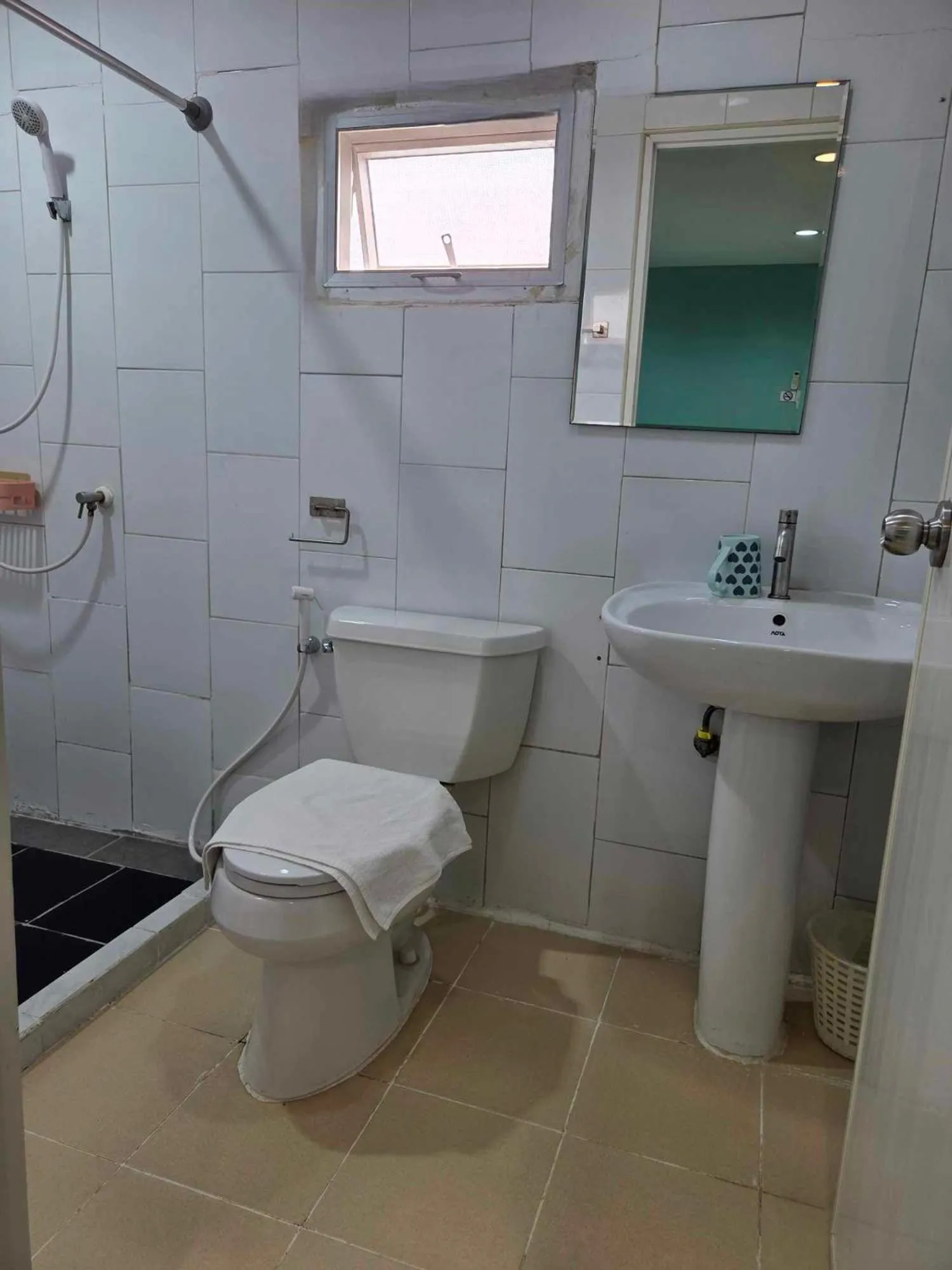 Shower in City Inn Udonthani