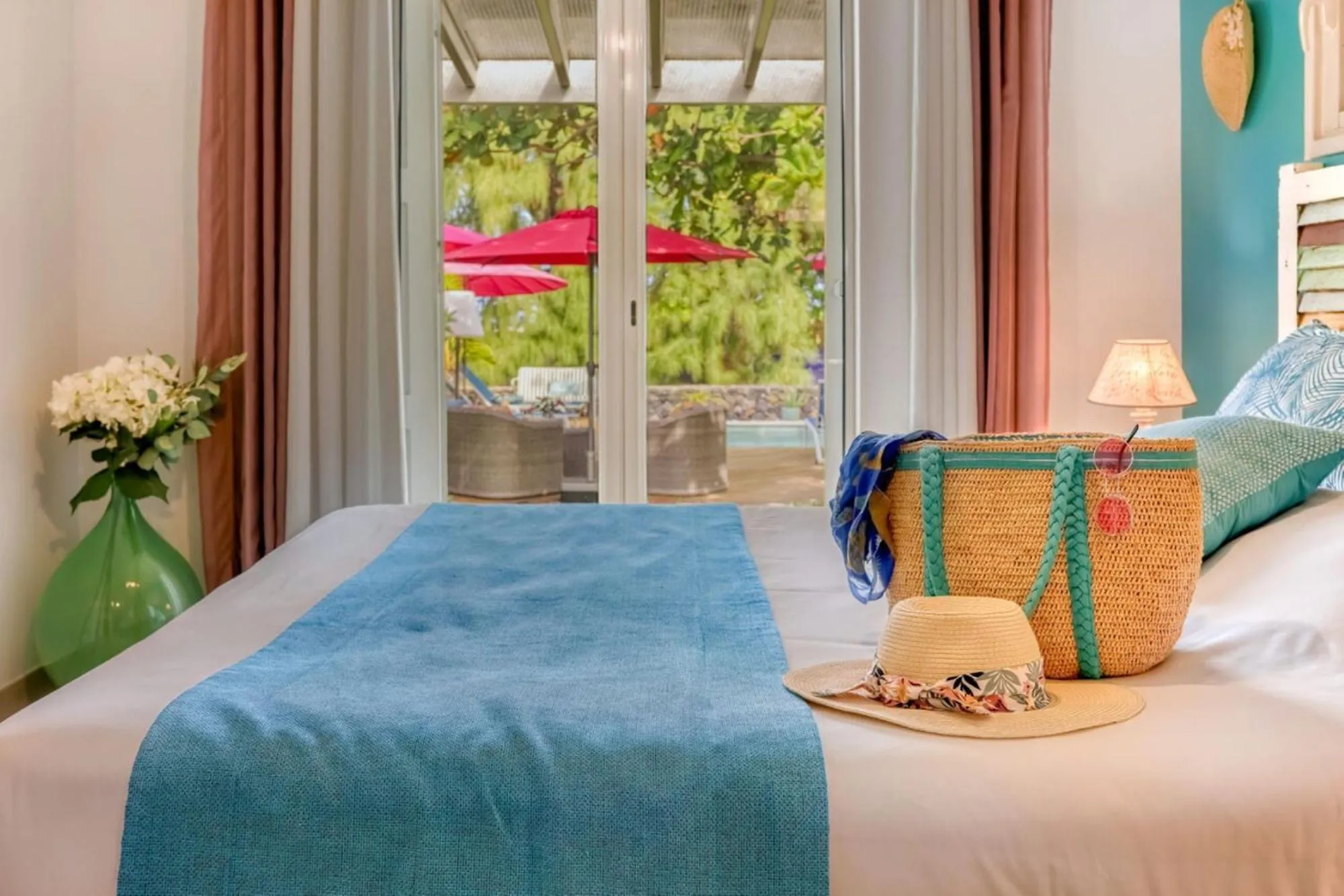 Bedroom, Bed in La Villa de la Plage