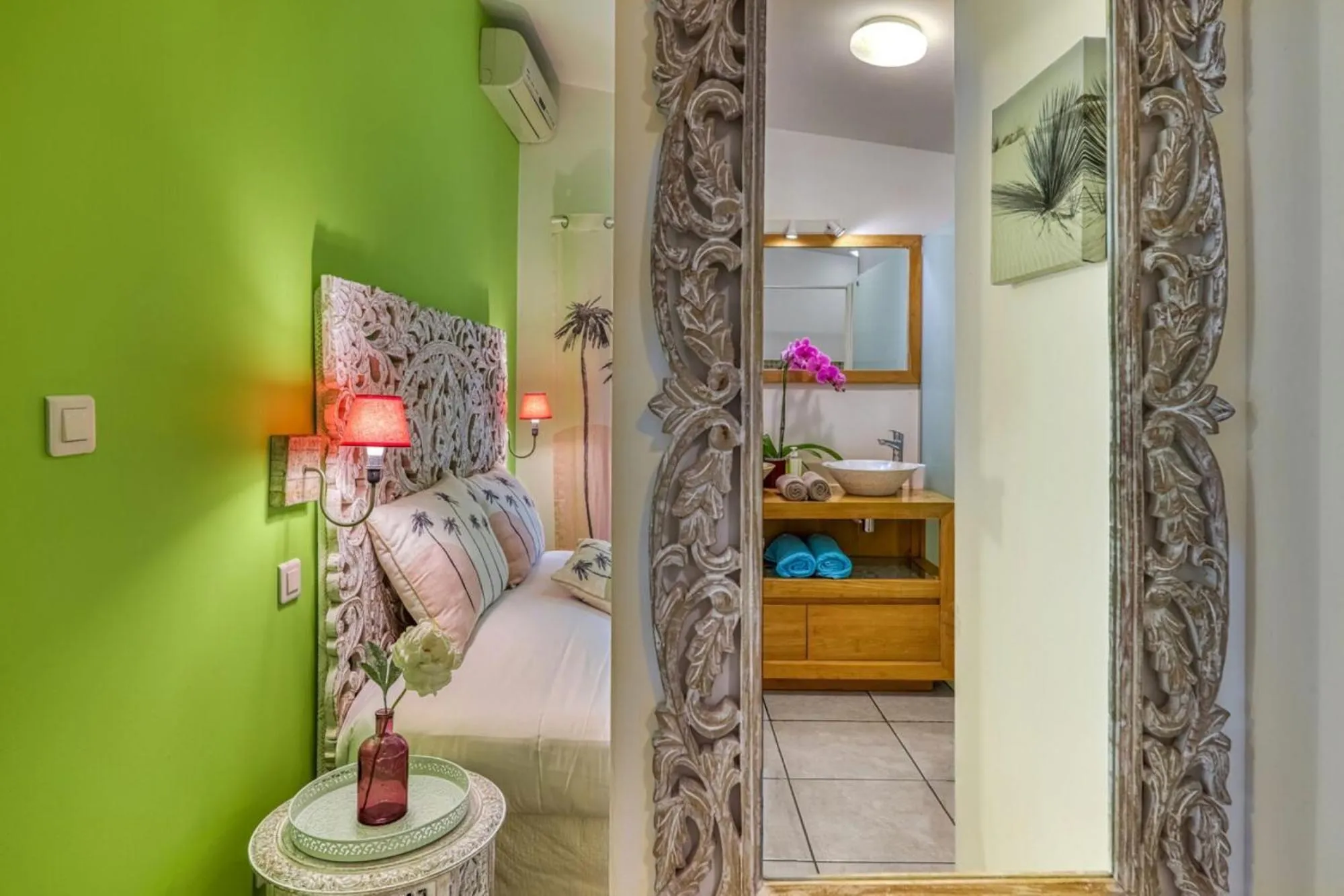 Bedroom, Bed in La Villa de la Plage