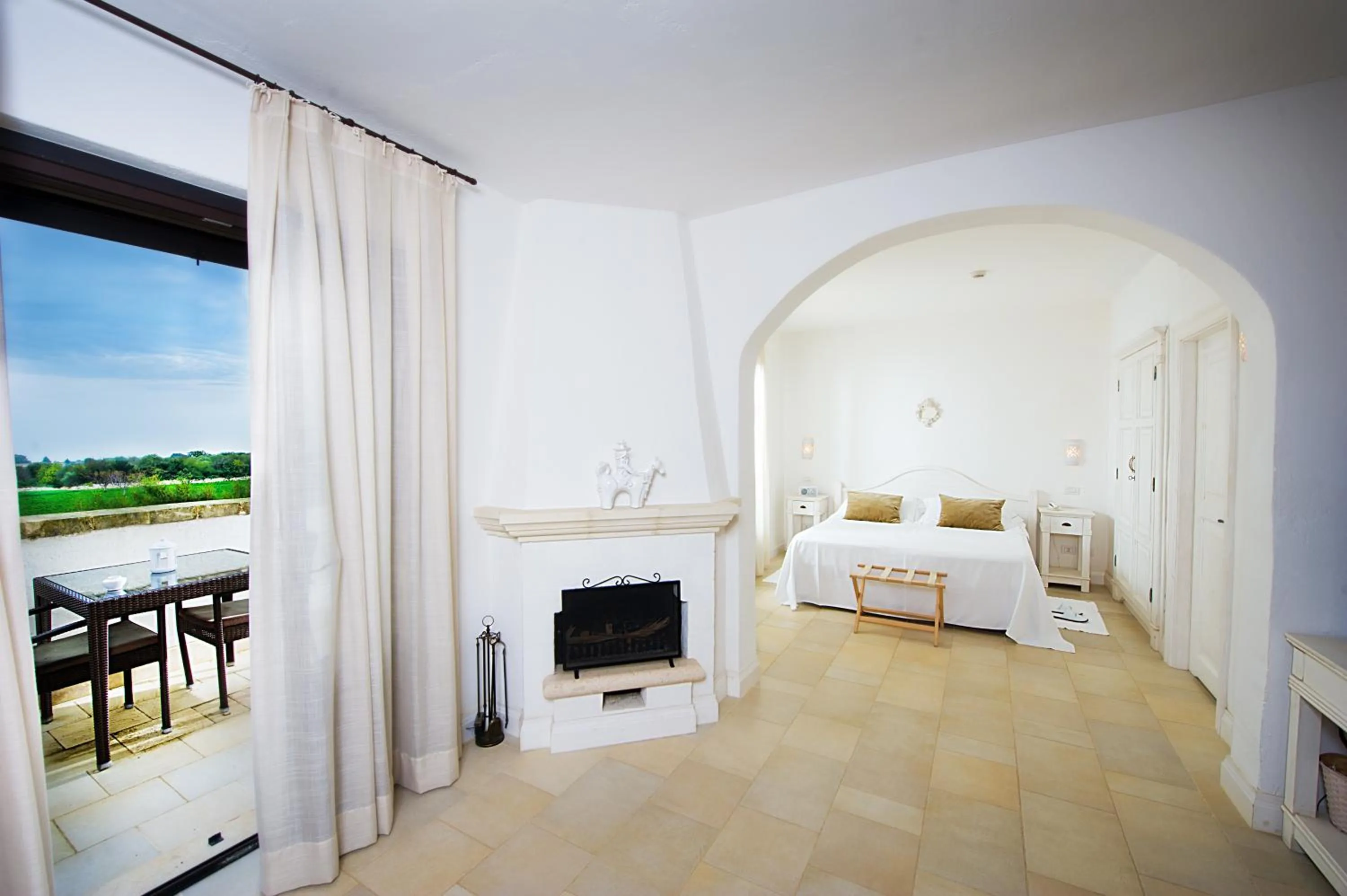 Photo of the whole room, Bed in Borgobianco Resort & Spa Polignano - MGallery Collection
