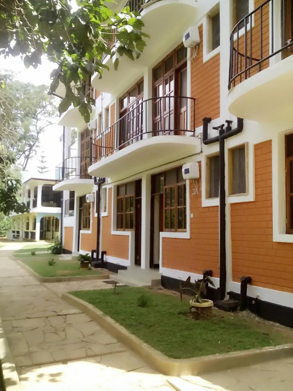 Property building in Kakakuona Resort