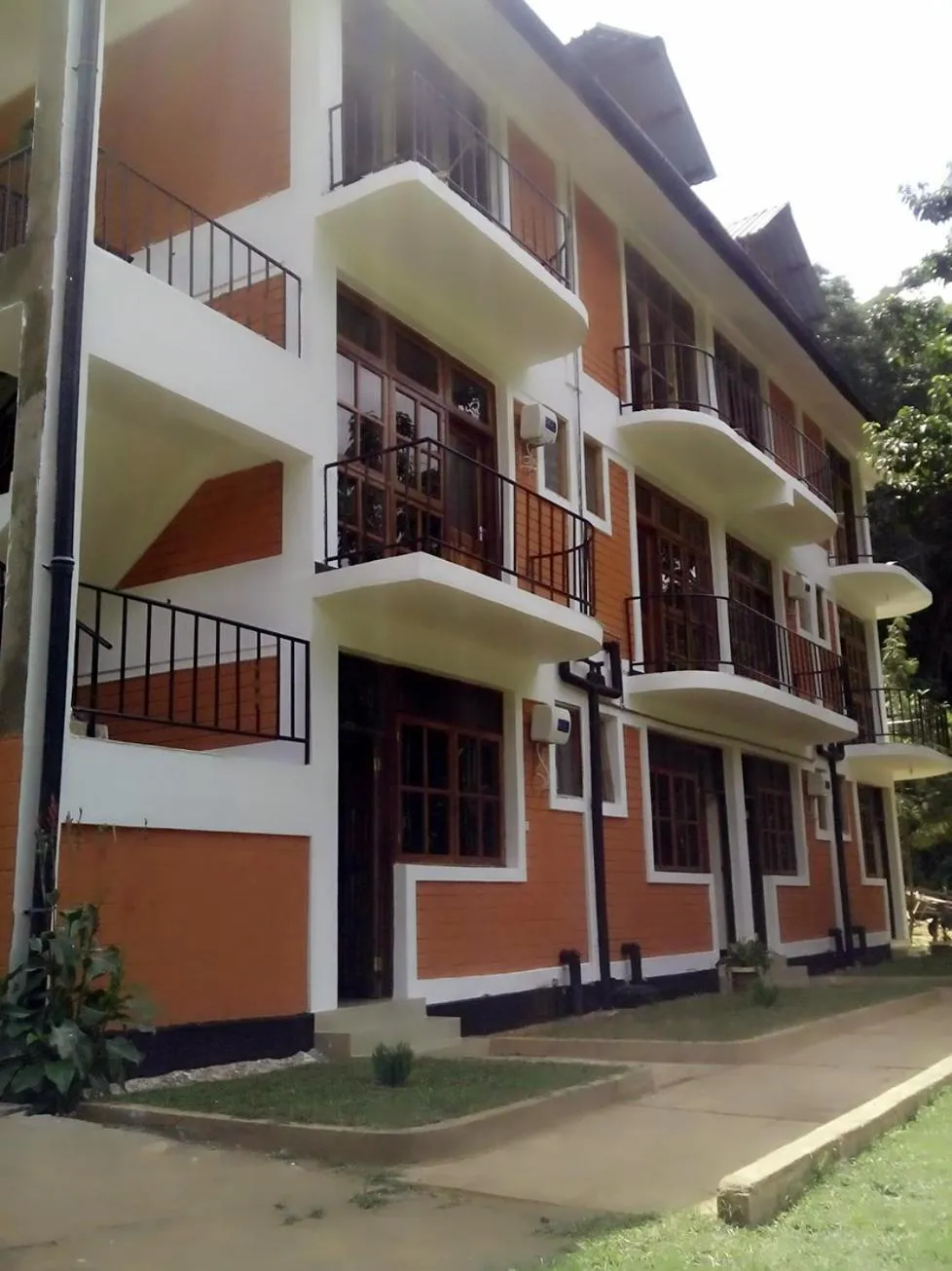 Property building in Kakakuona Resort