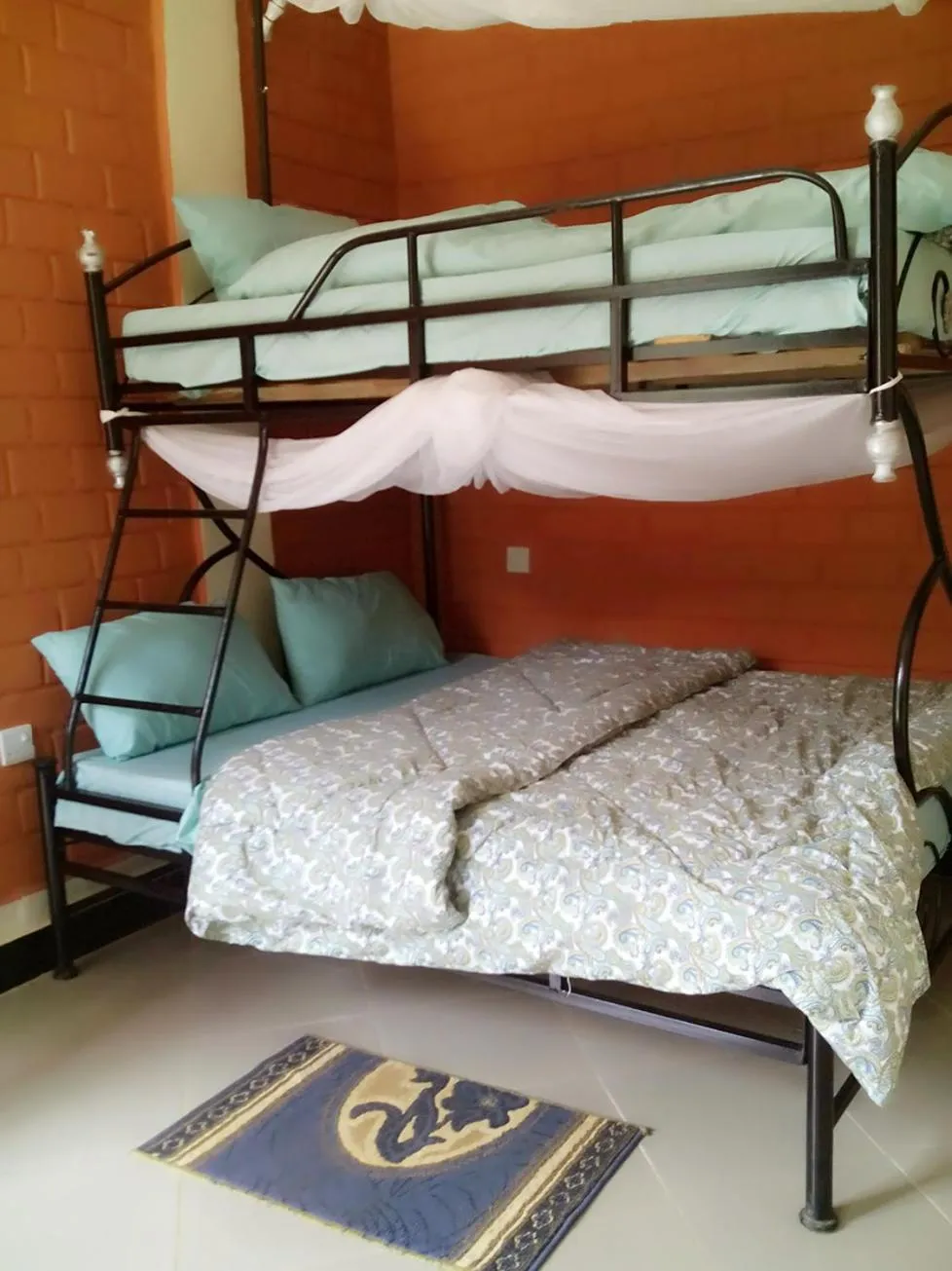 bunk bed, Bed in Kakakuona Resort