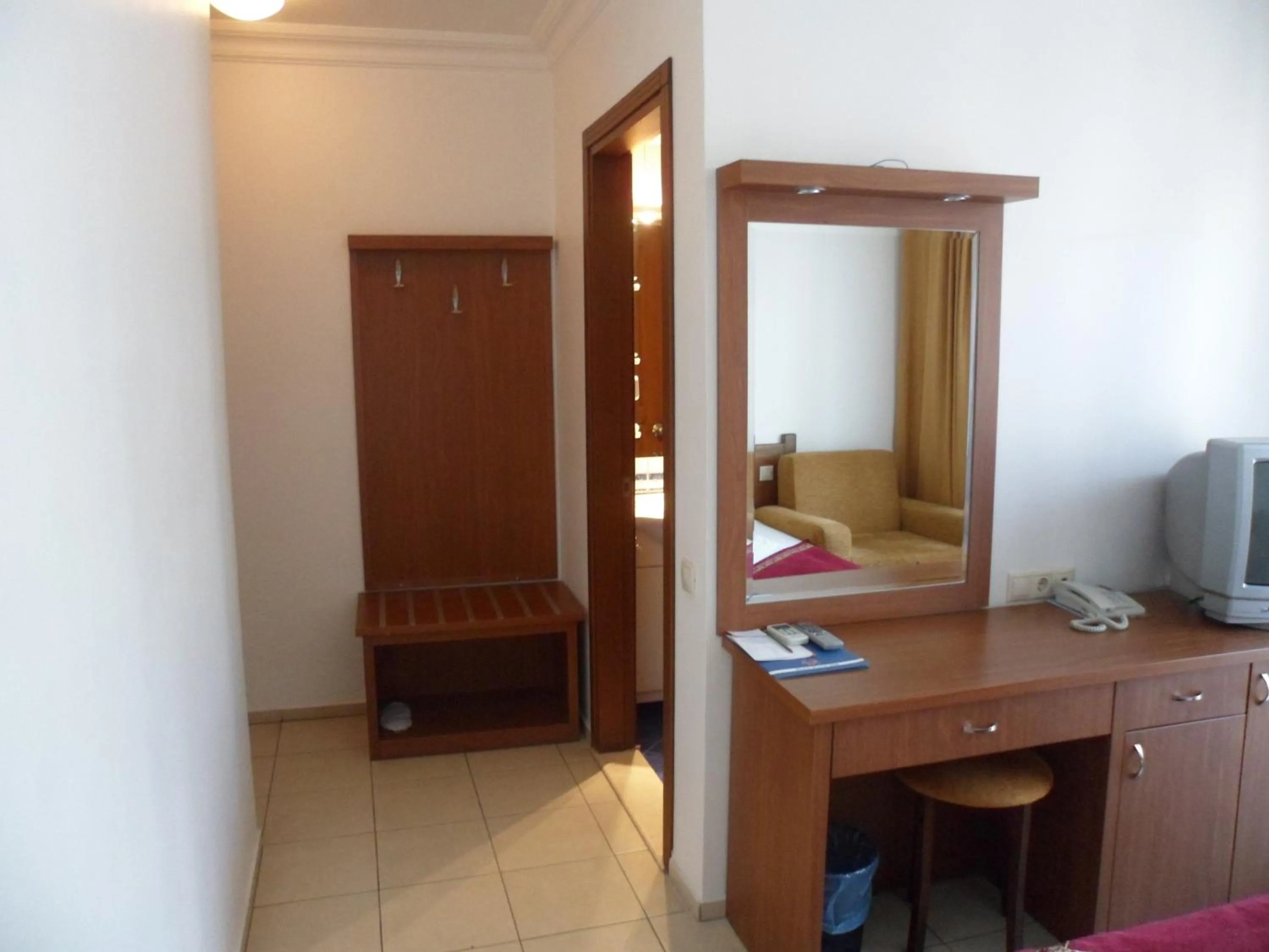 Photo of the whole room in Hotel Royal Hill