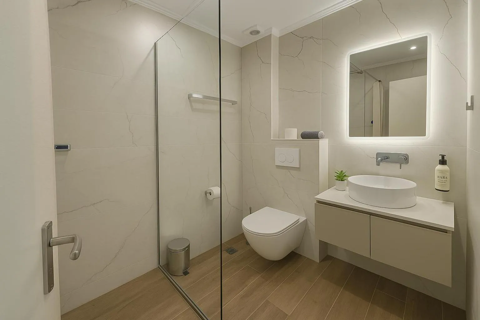 Bathroom in Samel Hotel