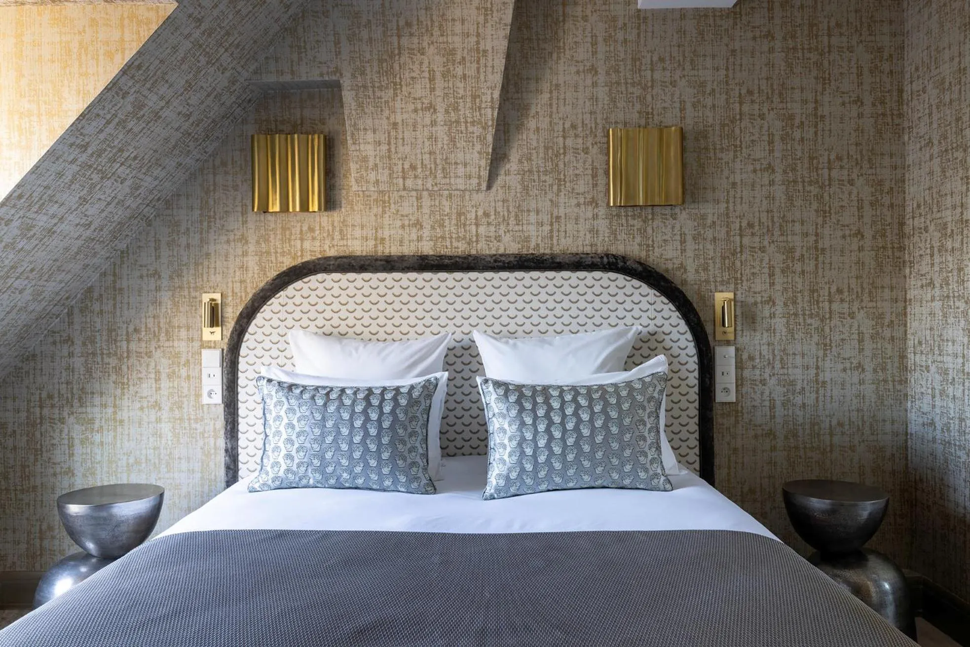 Bed in Hotel des Carmes by Malone