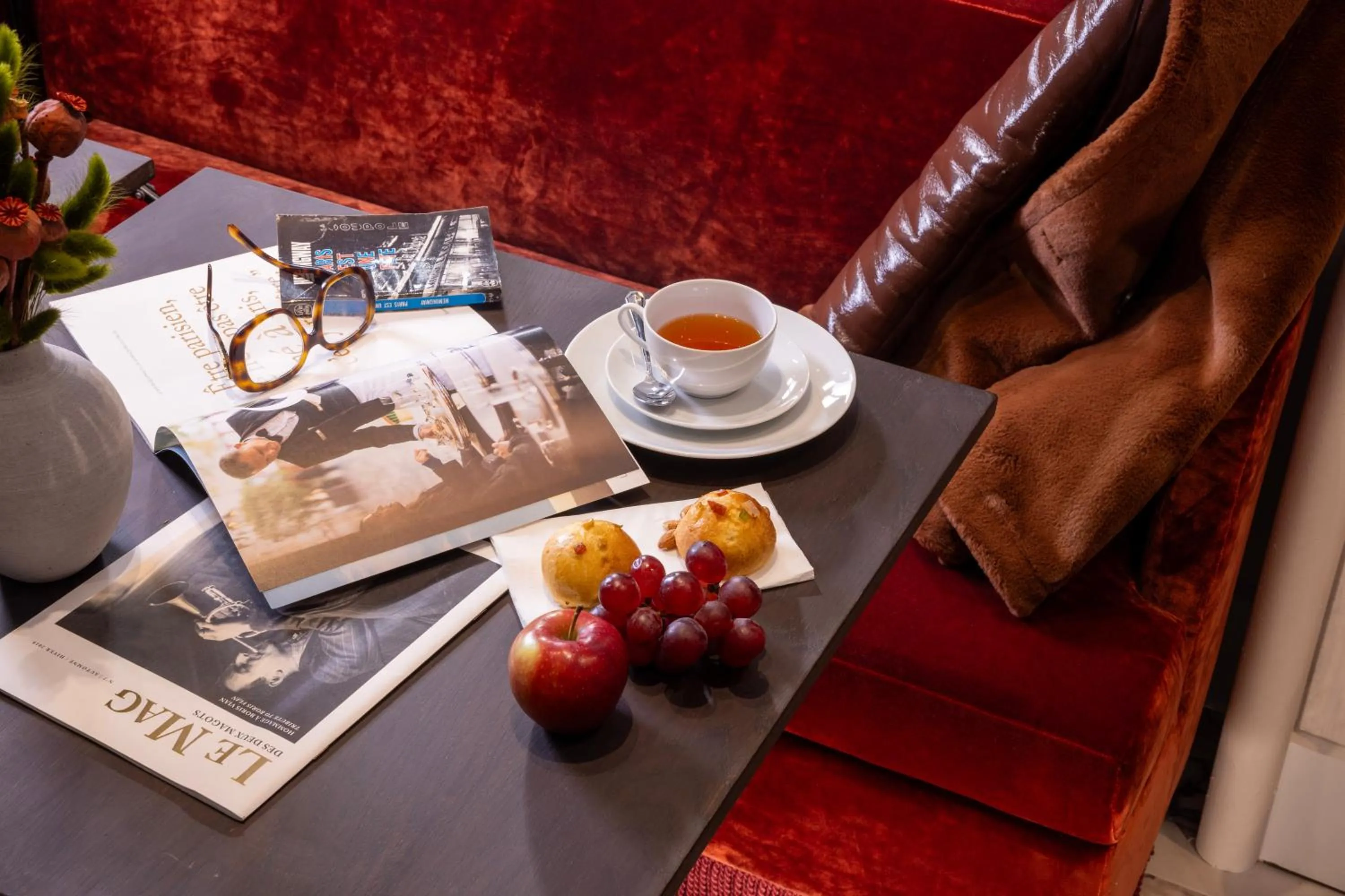 Lobby or reception in Hotel des Carmes by Malone