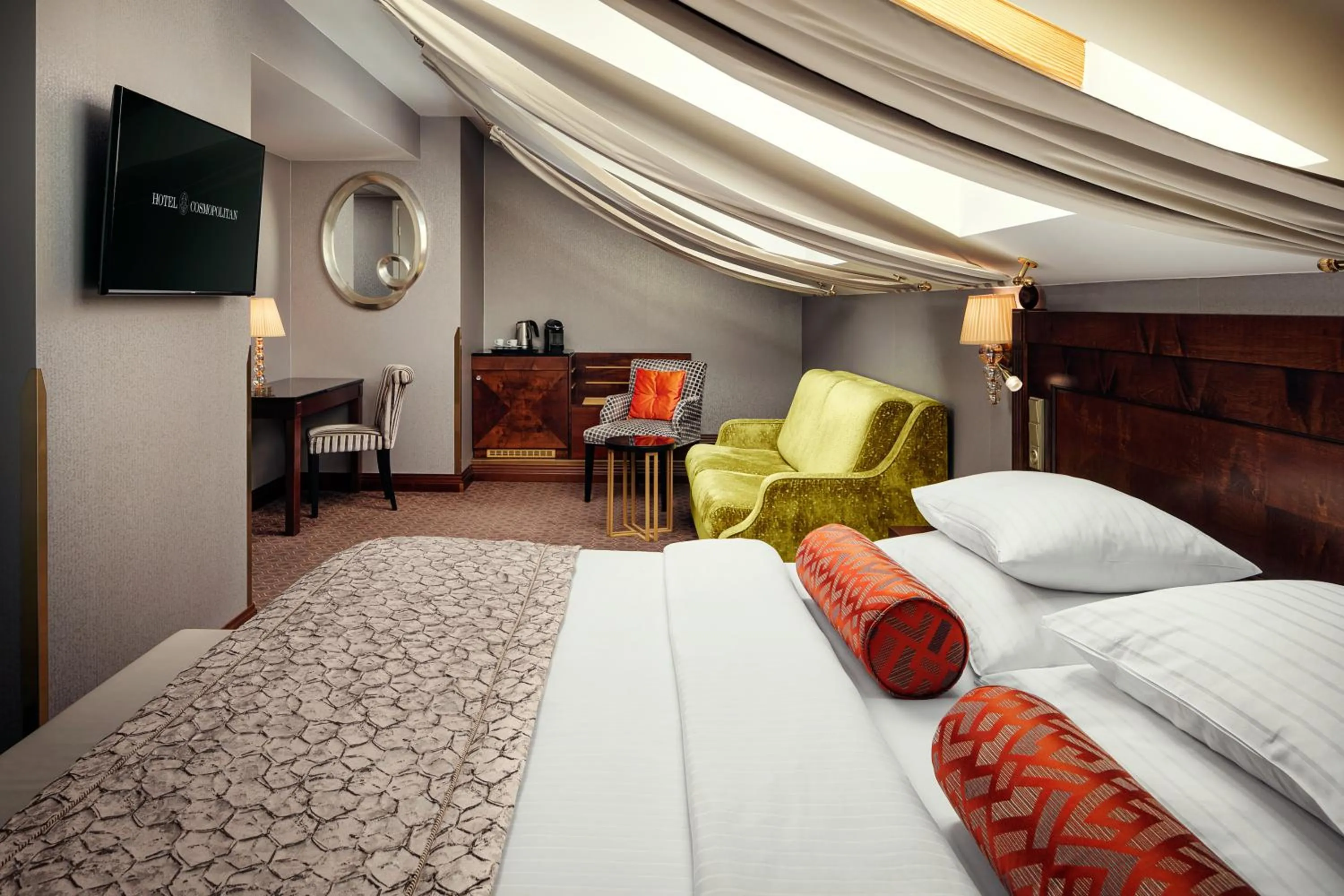 Bedroom, Bed in COSMOPOLITAN Hotel Prague