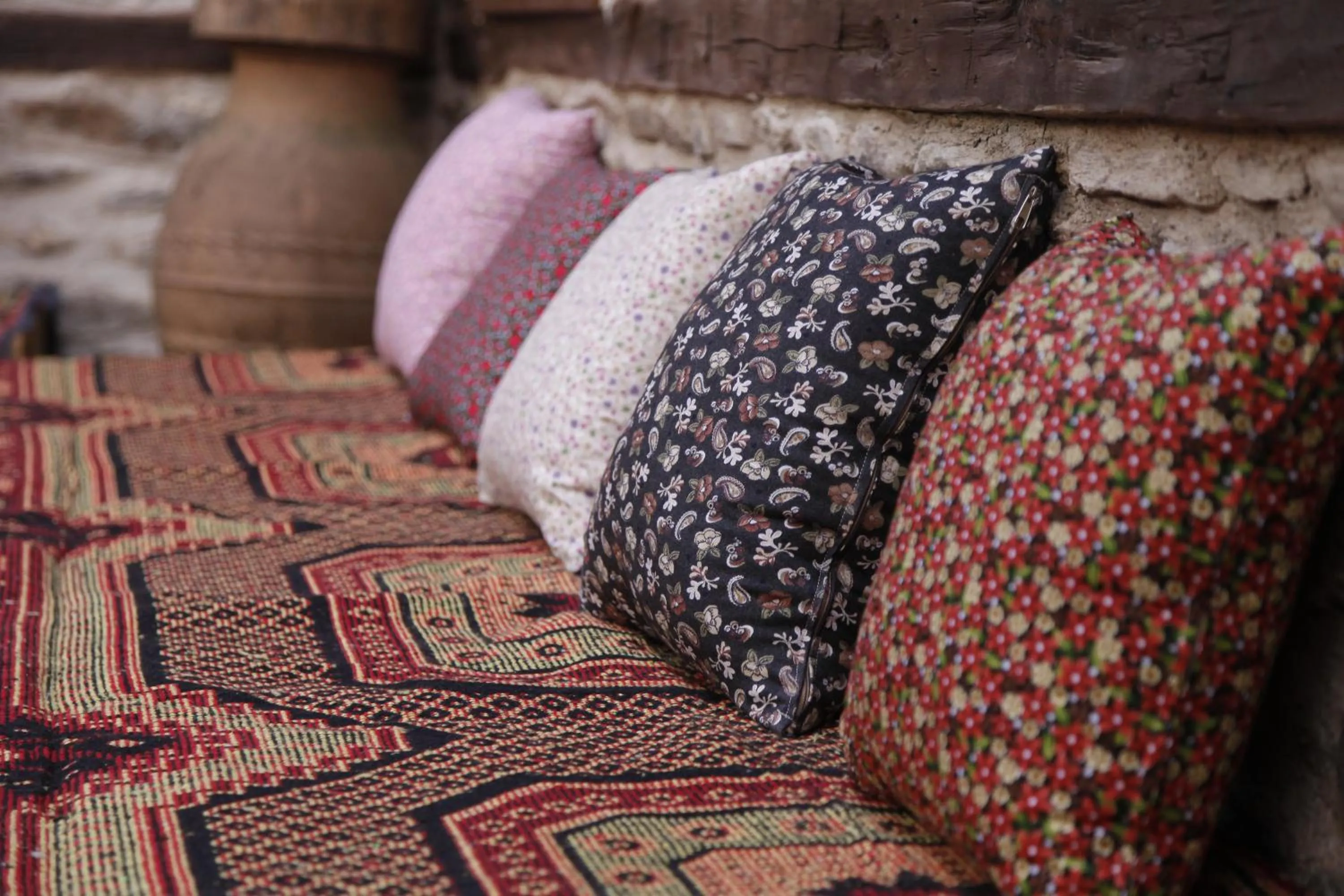 Garden, Bed in Yeni Gelin Evi