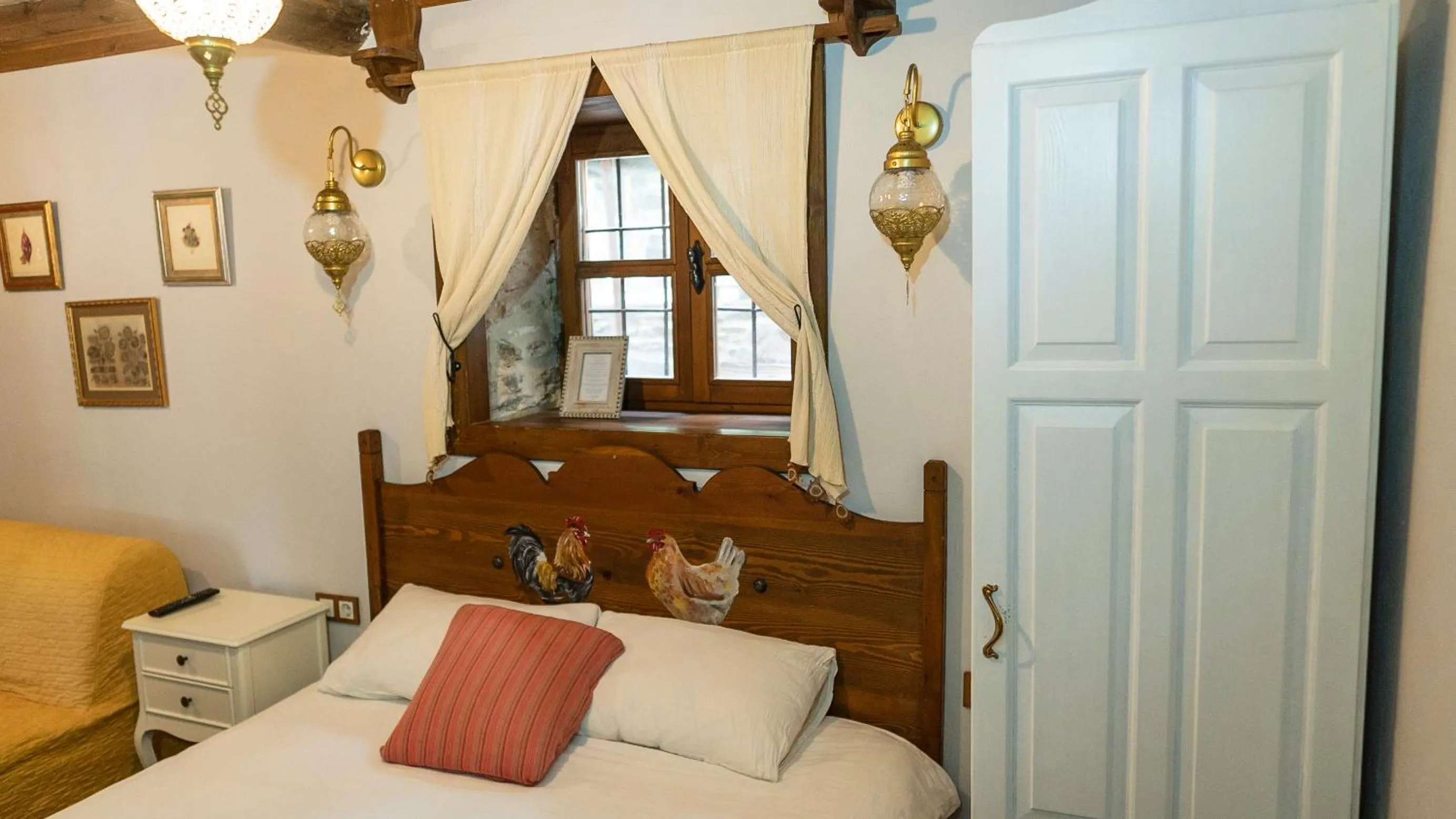 Bed in Yeni Gelin Evi