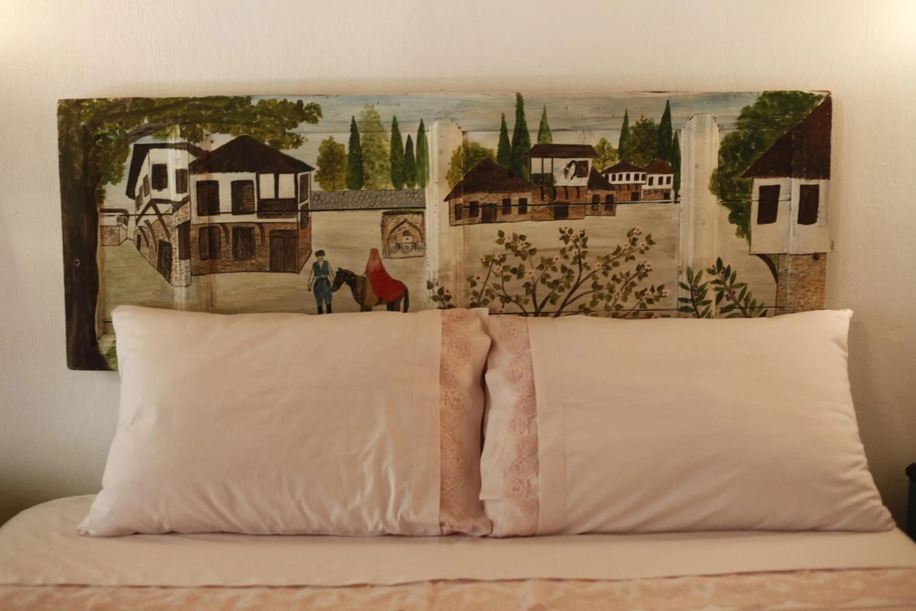 Decorative detail, Bed in Yeni Gelin Evi