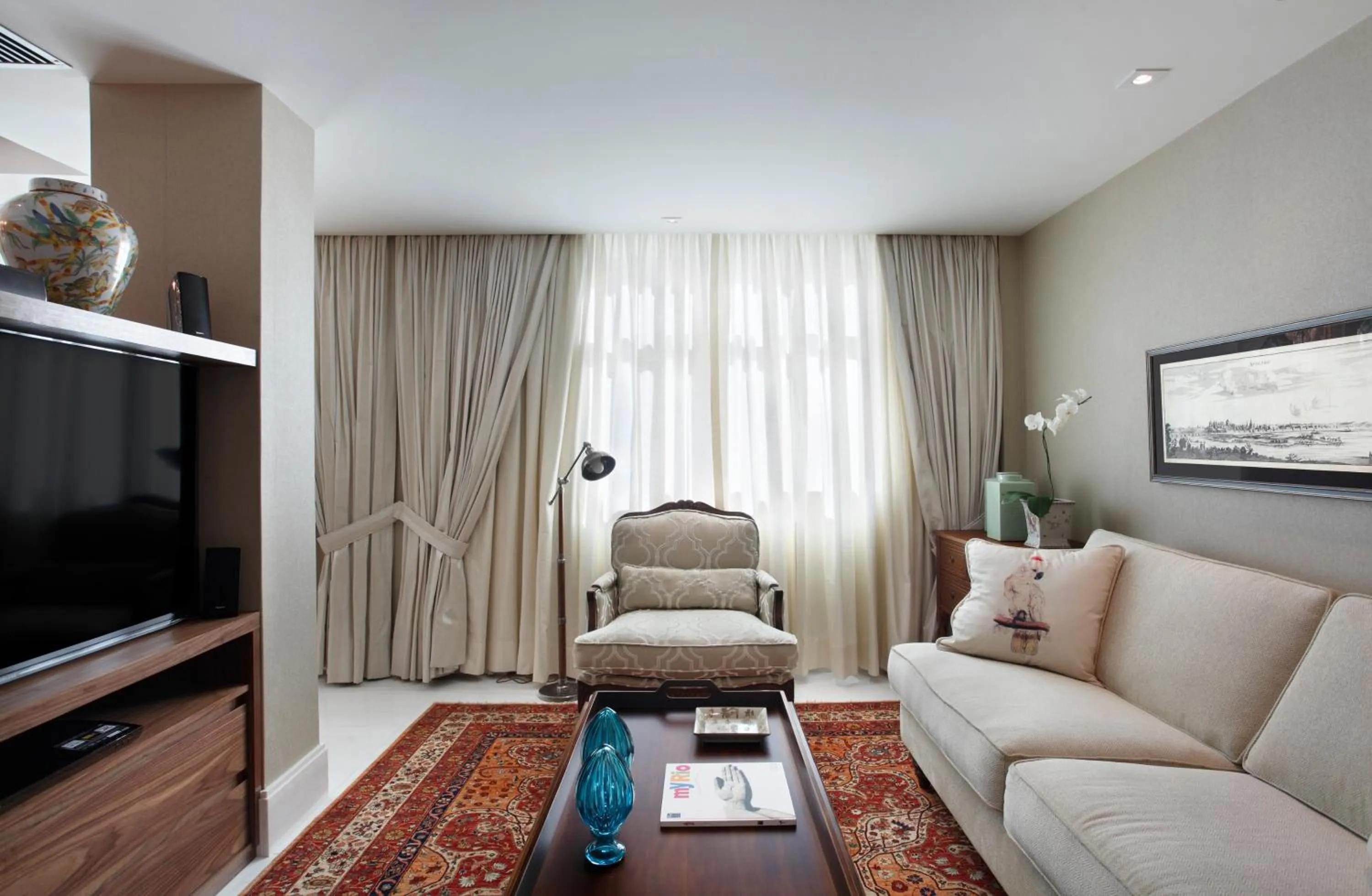 Living room in Miramar By Windsor Copacabana