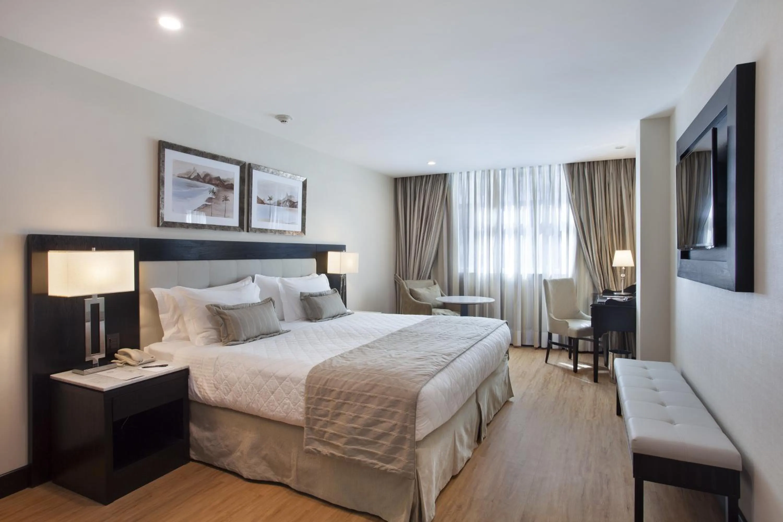 Photo of the whole room, Bed in Miramar By Windsor Copacabana