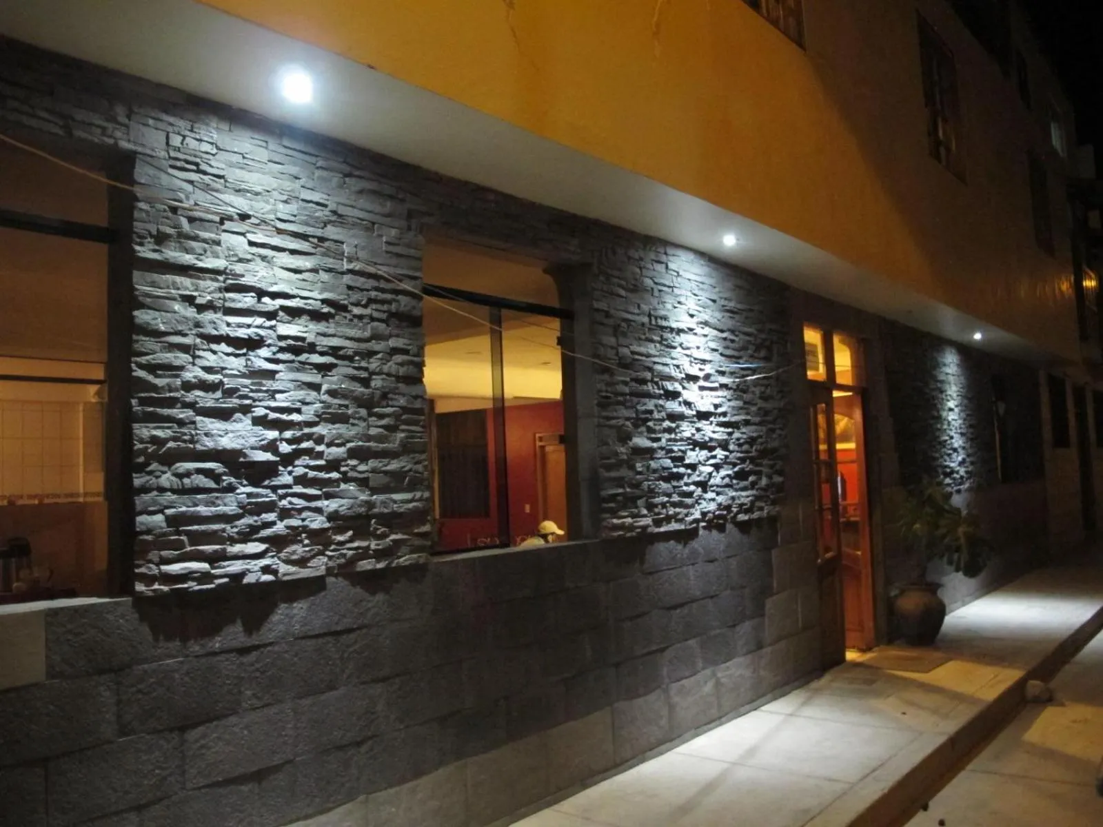 Facade/entrance in Tumy house B&B