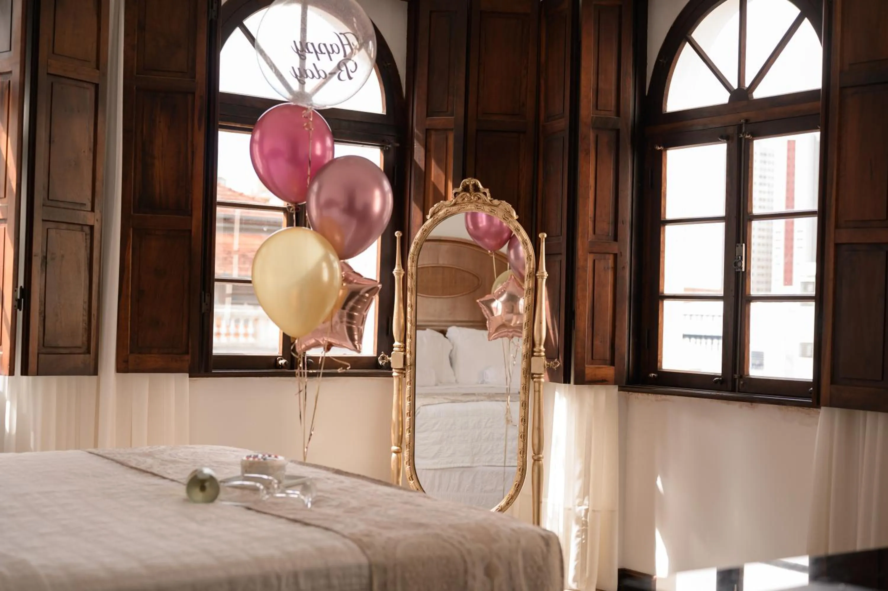 Decorative detail, Bed in Johnscher by SJ - San Juan Curitiba