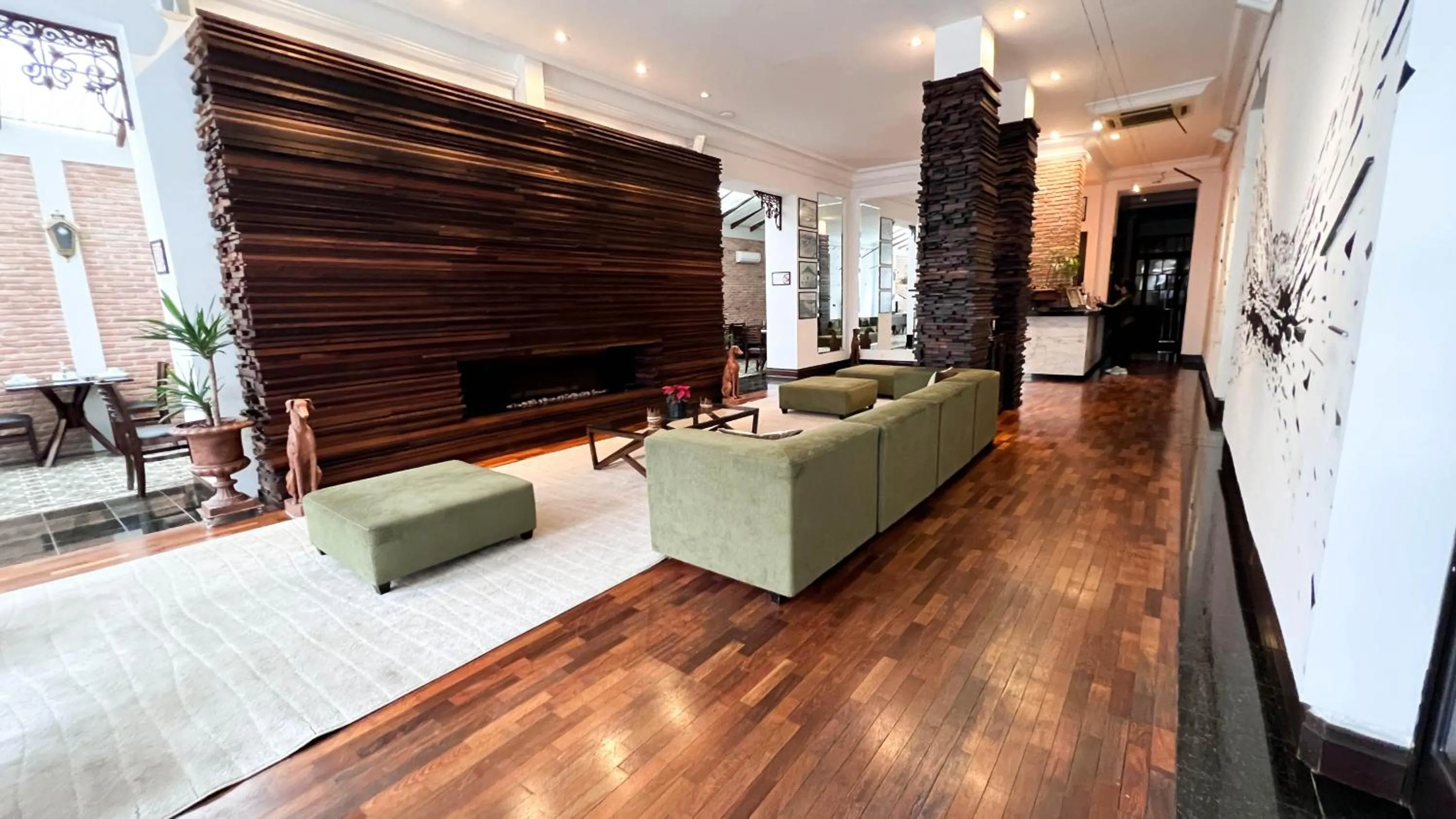 Lobby or reception in Johnscher by SJ - San Juan Curitiba