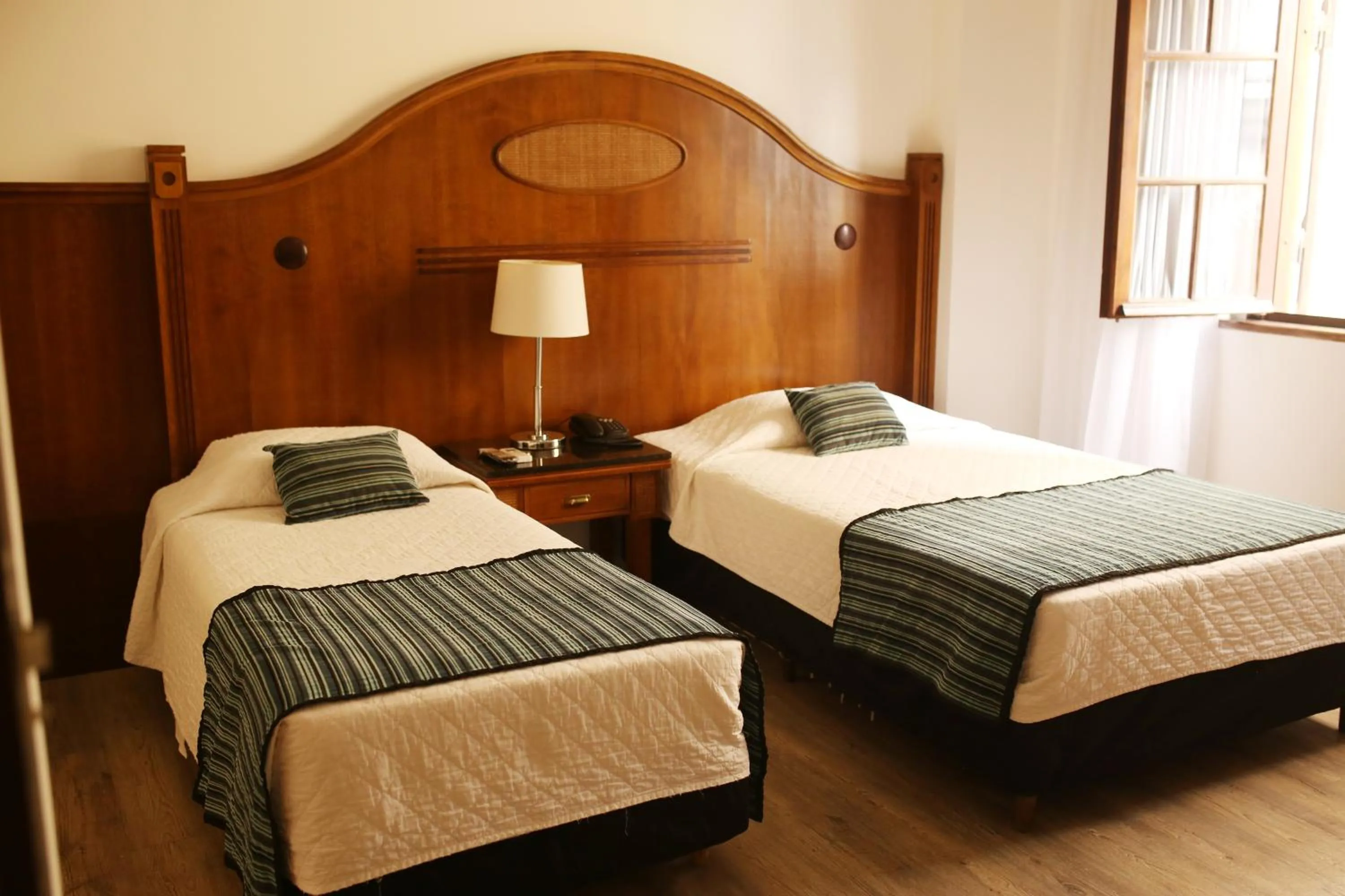 Bed in Johnscher by SJ - San Juan Curitiba