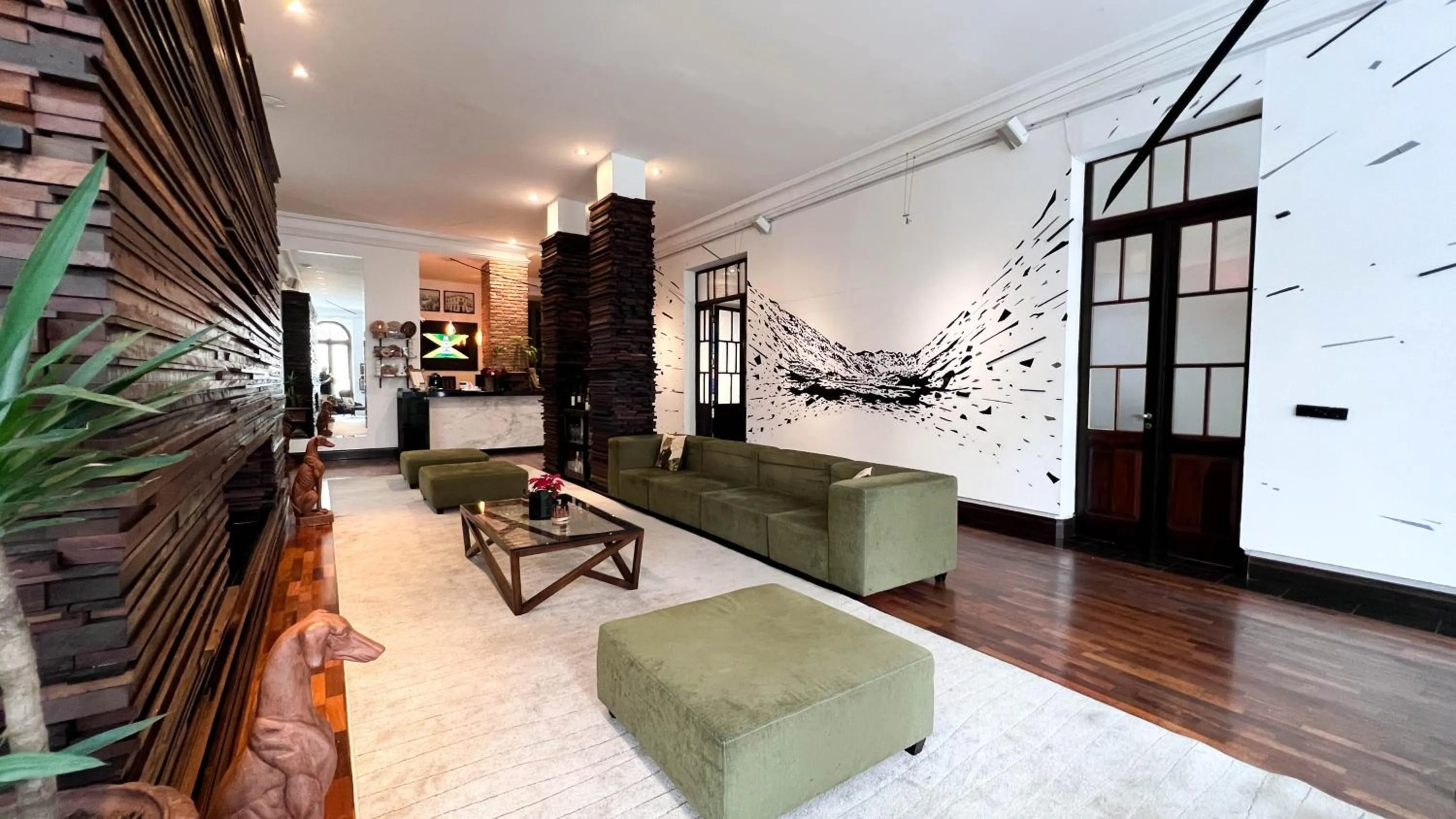 Lobby or reception in Johnscher by SJ - San Juan Curitiba