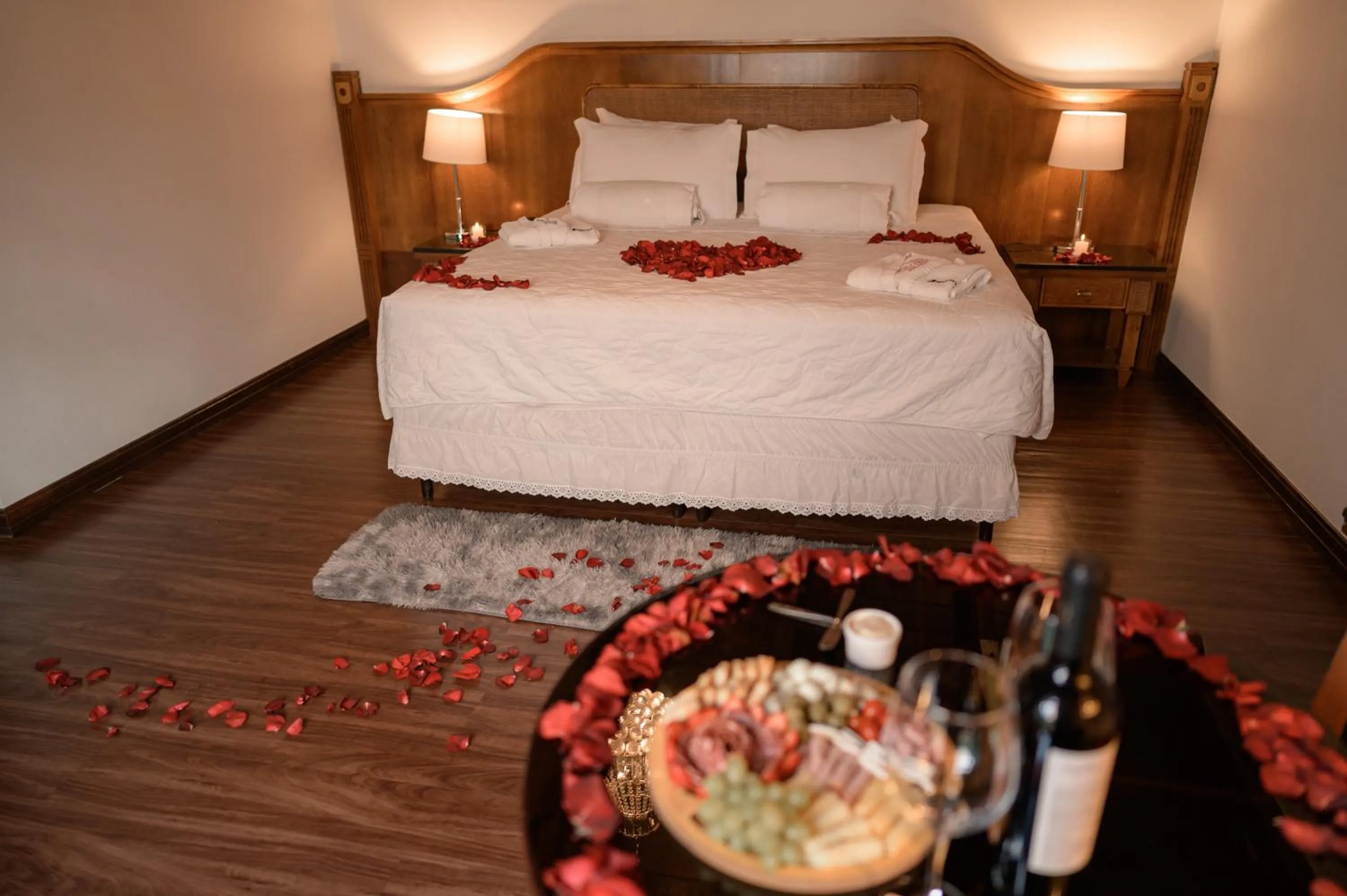 Bed in Johnscher by SJ - San Juan Curitiba