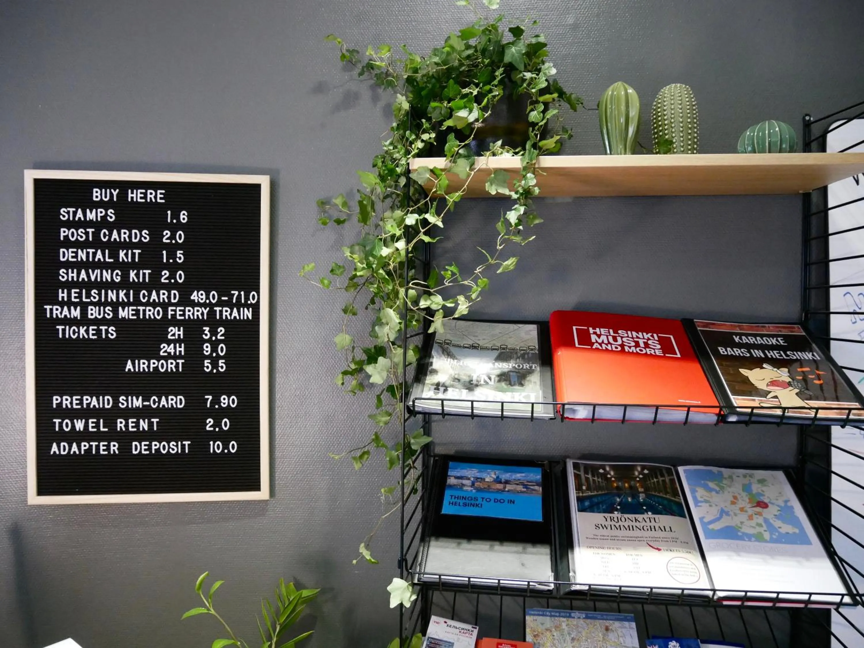 Lobby or reception in The Yard Hostel