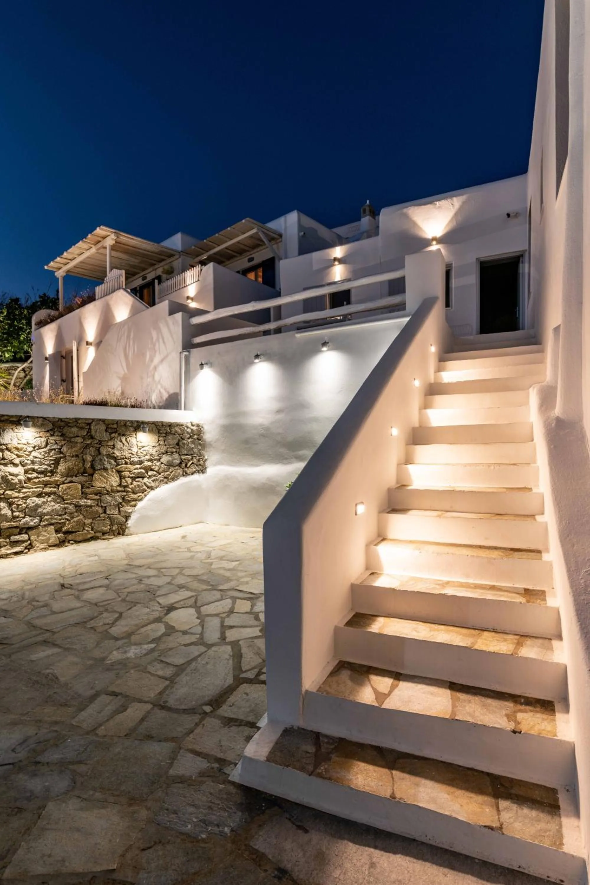 Property building in Melangel