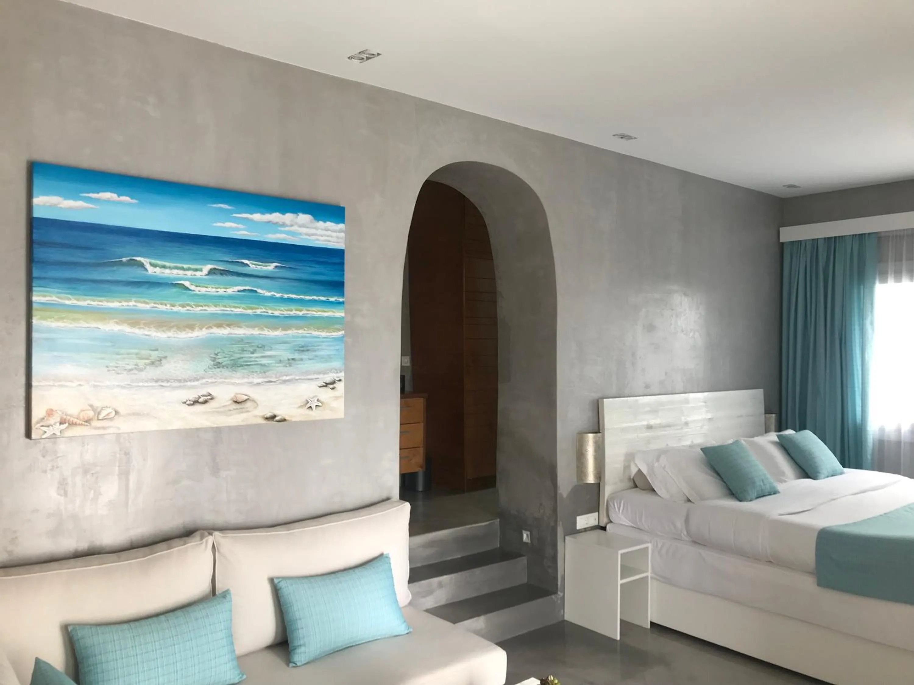 Photo of the whole room, Bed in Melangel