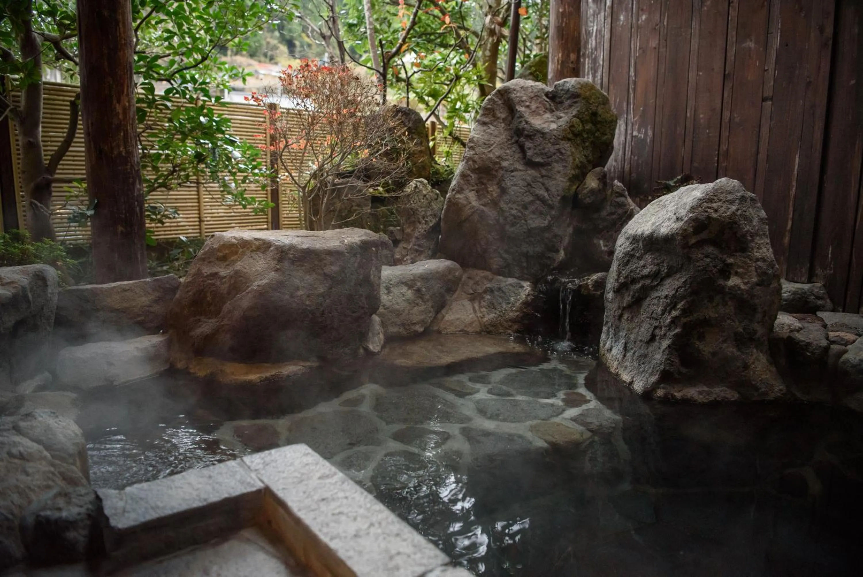 Open Air Bath in Yunohira Kamiyanagiya