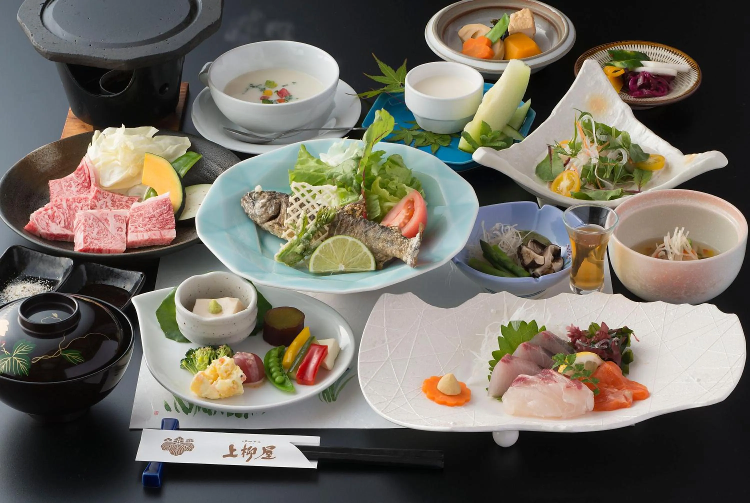 Dinner in Yunohira Kamiyanagiya