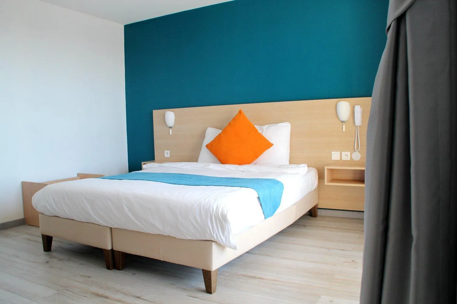 Bed in Saglam Hôtel