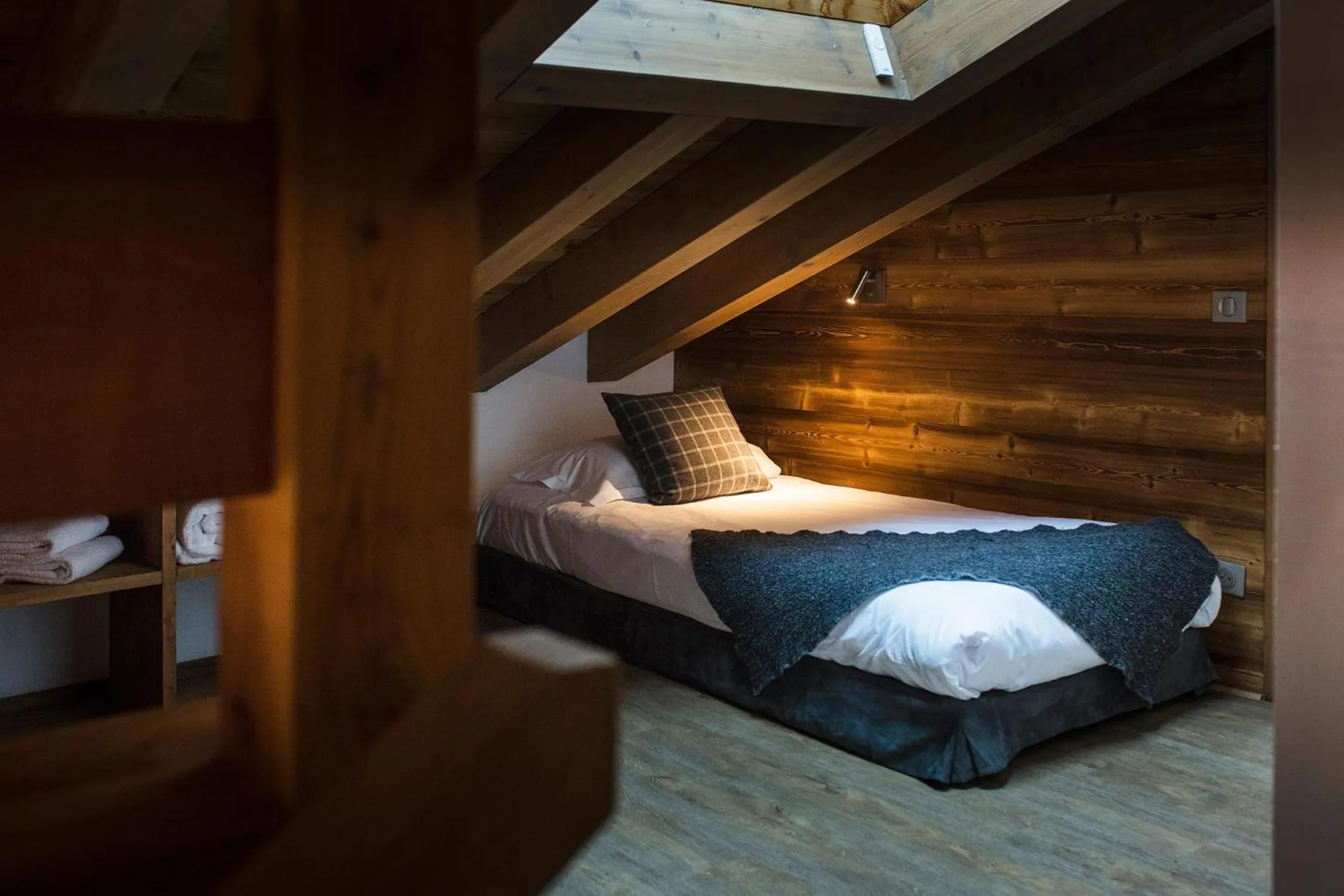 Bedroom, Bed in Les Cimes