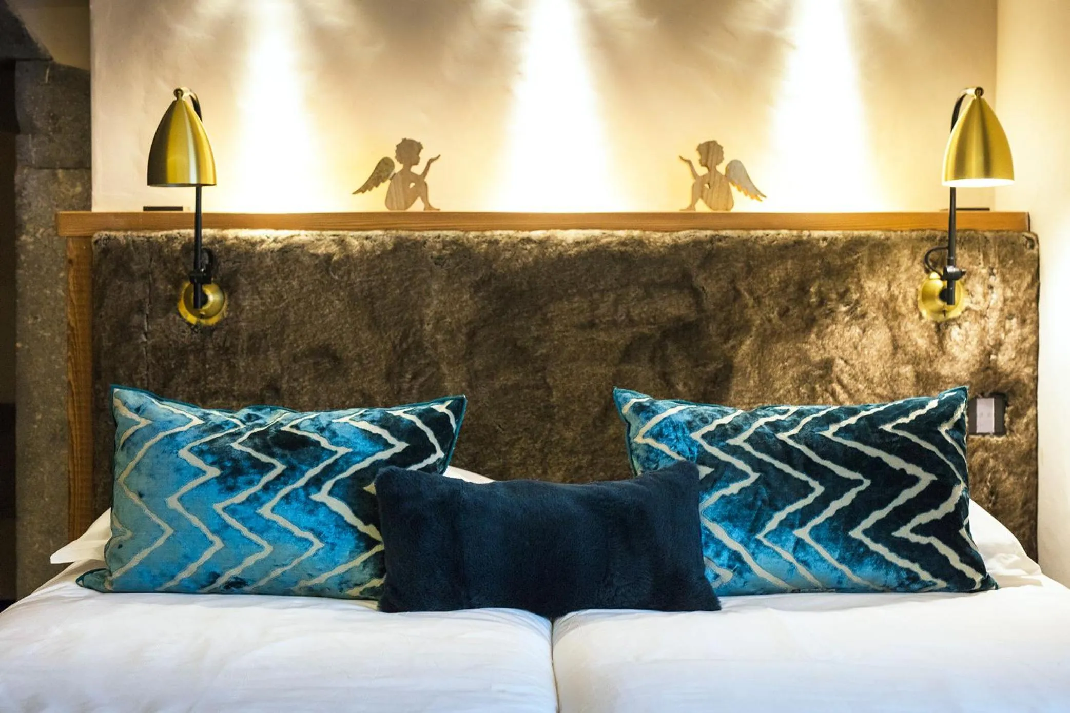 Bedroom, Bed in Les Cimes