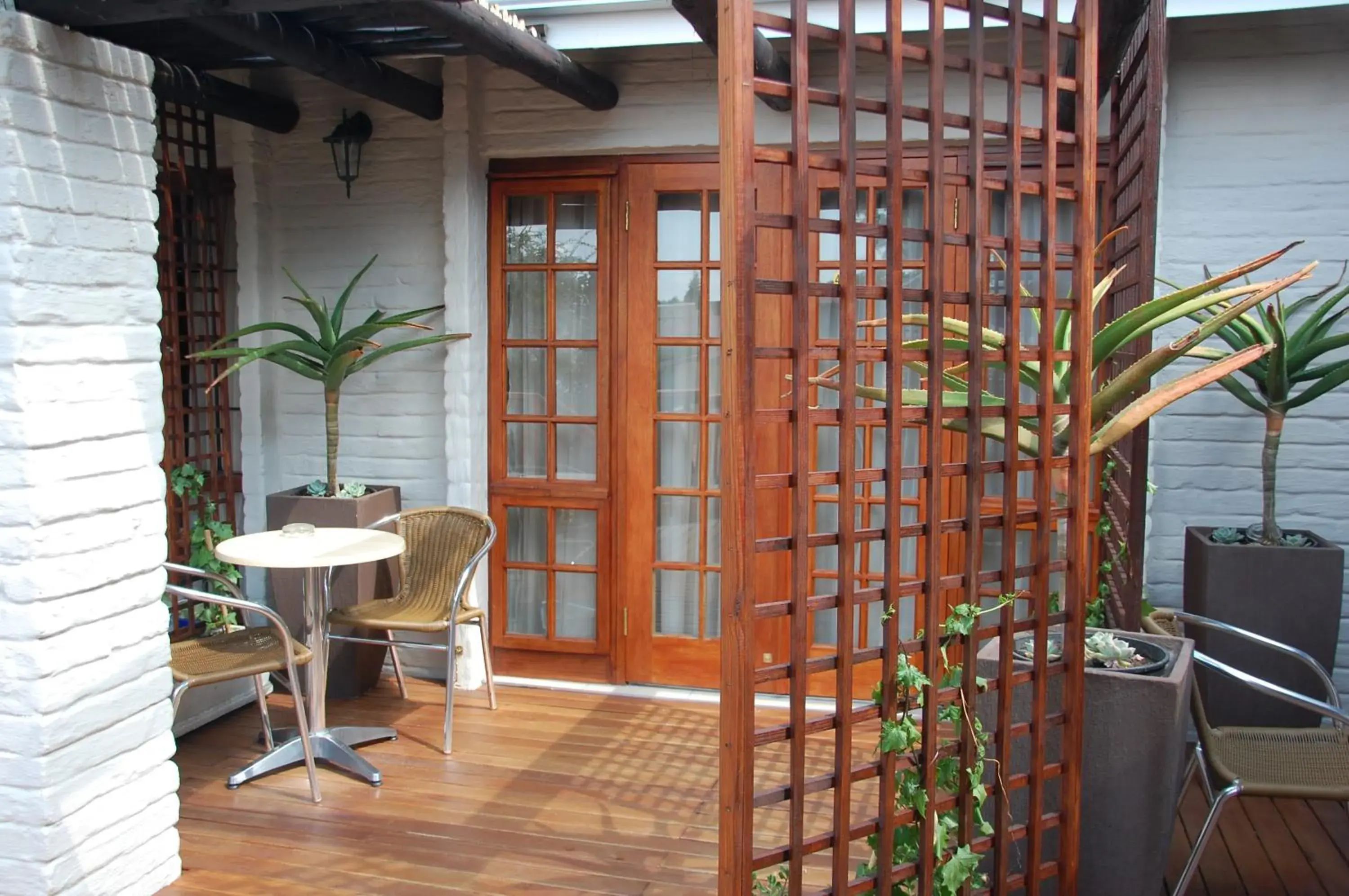 Superior Suite - single occupancy in Rivonia Premier Lodge Superior Suite - single occupancy in Rivonia Premier Lodge