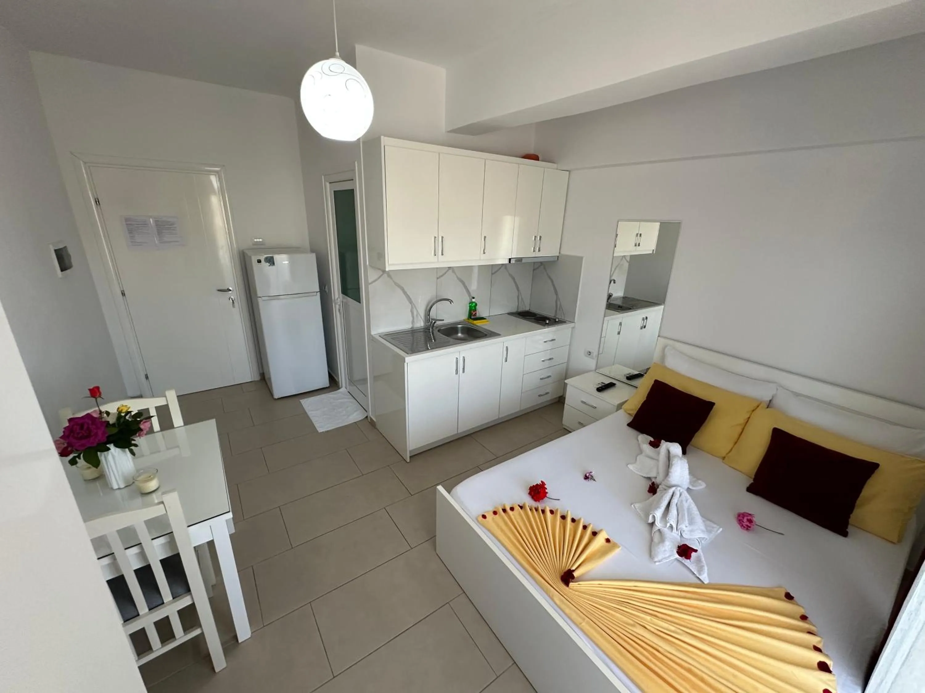 Bed in Vila Renato Ksamil