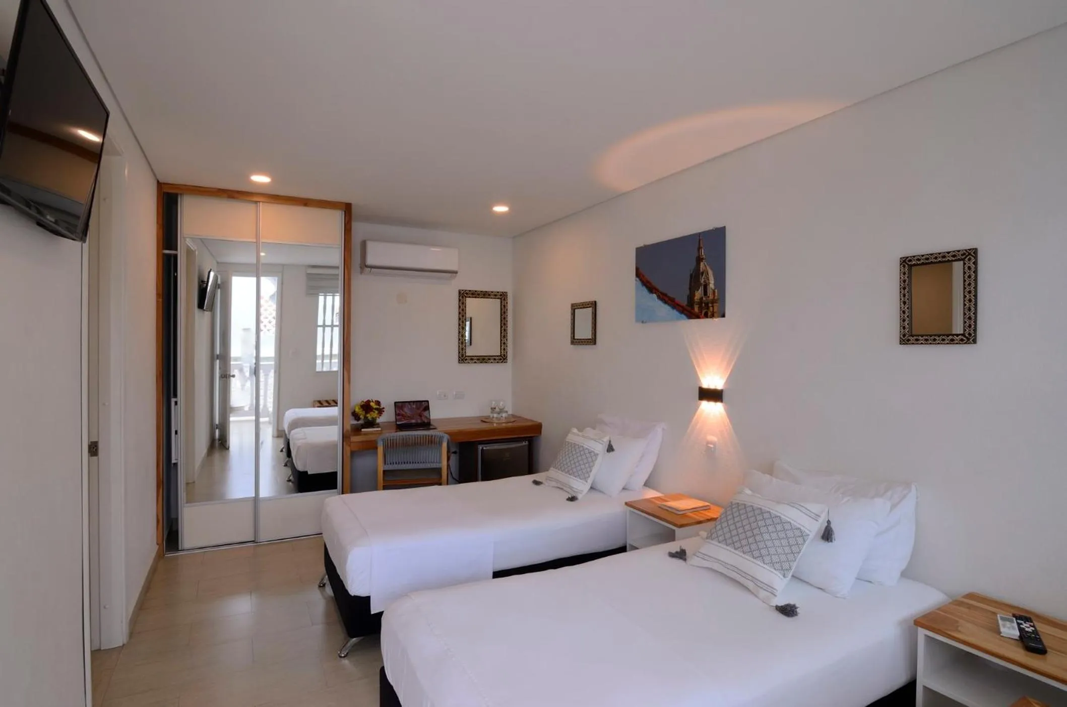 Bed in Hotel Casa Cytia