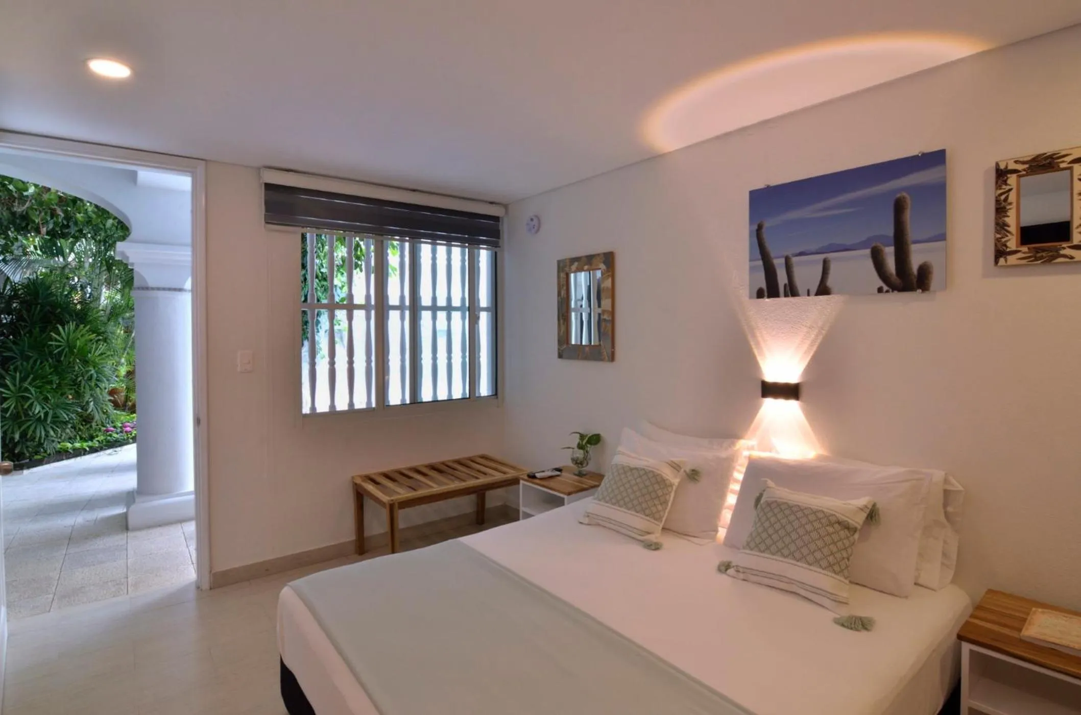 Bed in Hotel Casa Cytia