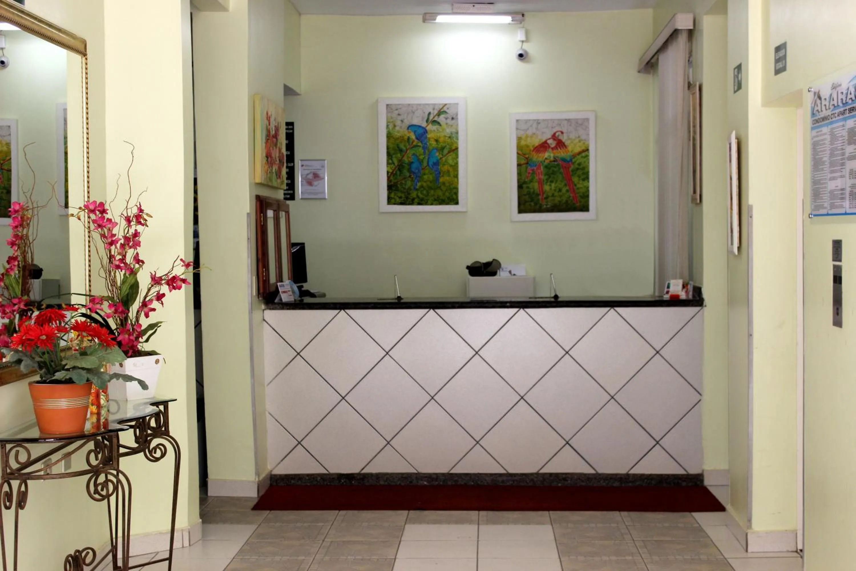 Property building in Apart Service Araras - VPC