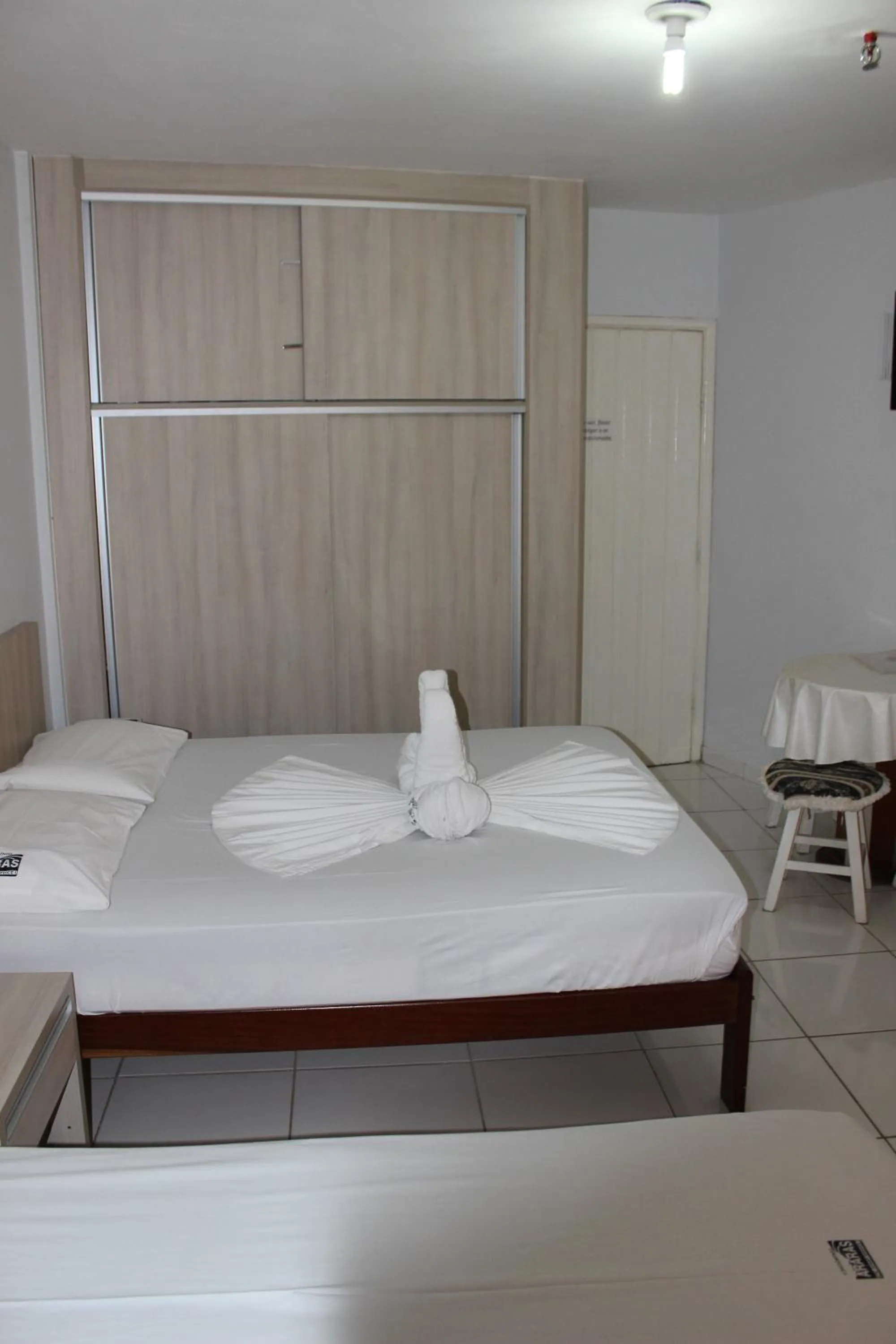 Bed in Apart Service Araras - VPC