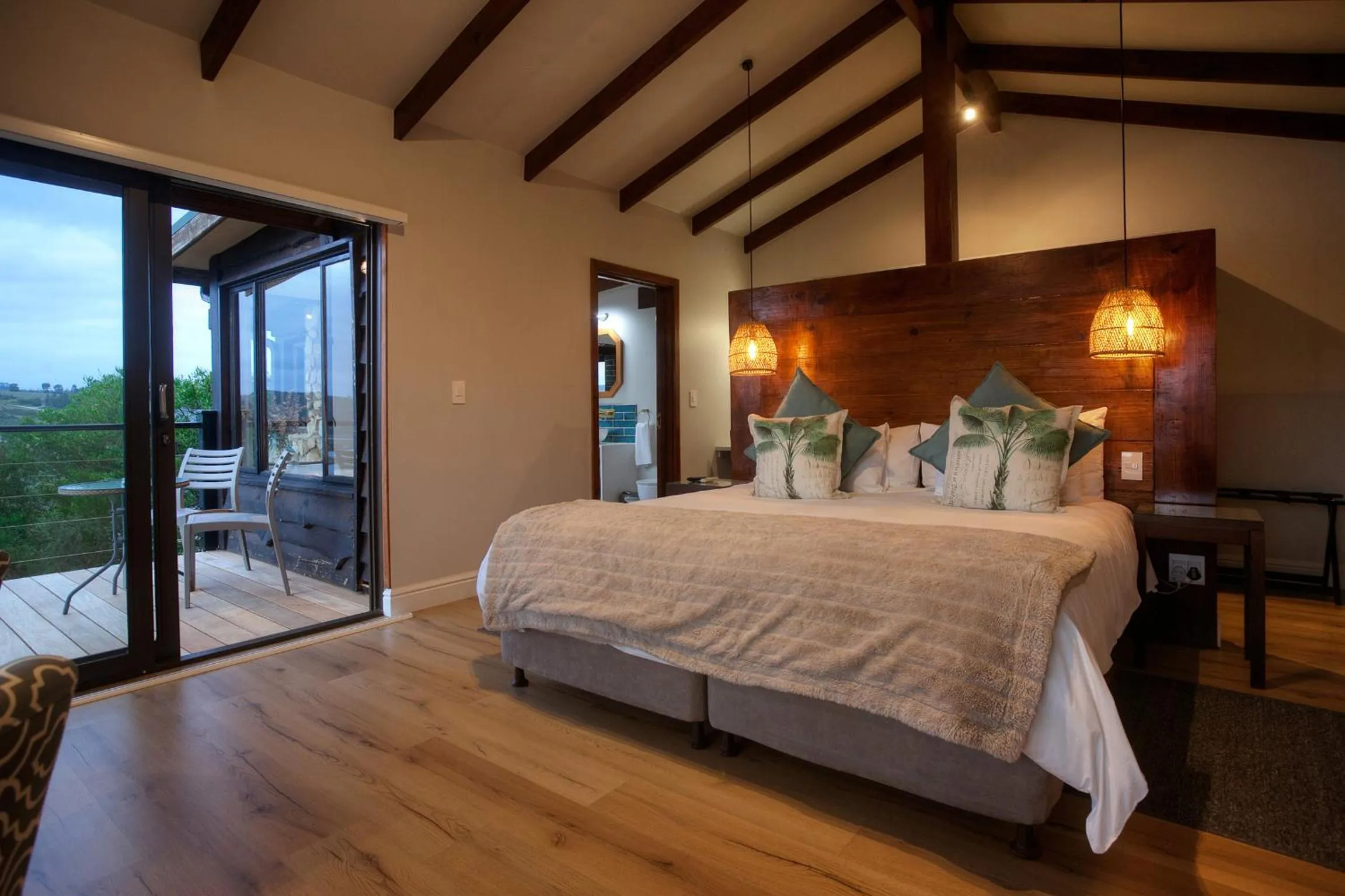 Bedroom, Bed in Elephant Hide of Knysna Guest Lodge