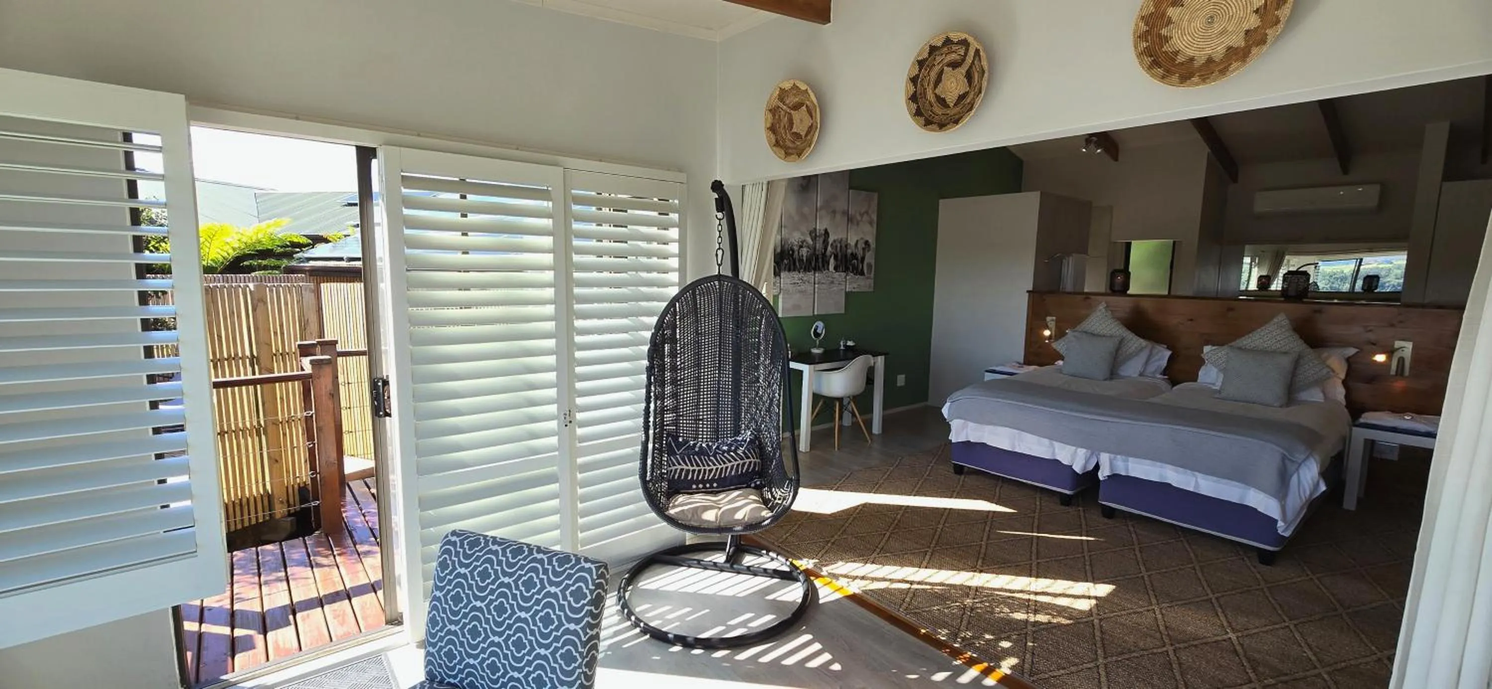 Bedroom, Bed in Elephant Hide of Knysna Guest Lodge