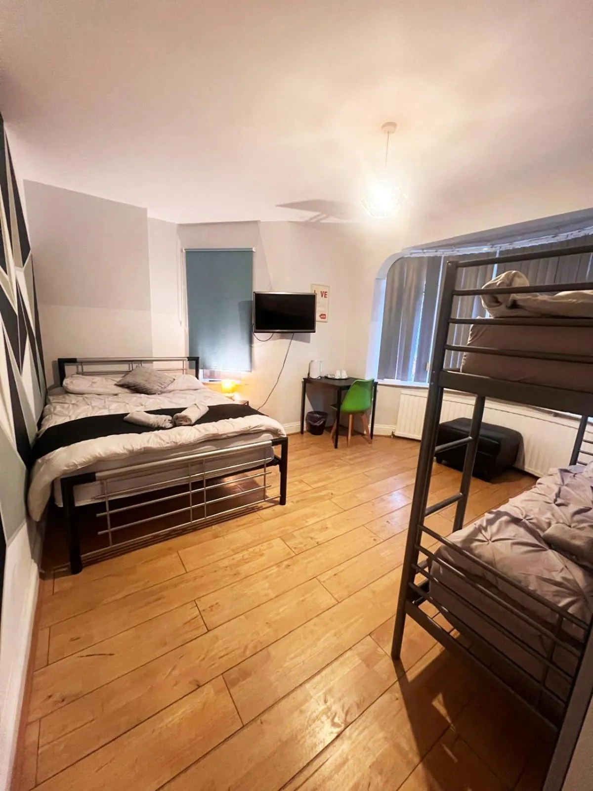 Photo of the whole room, Bed in Old Trafford Guest House