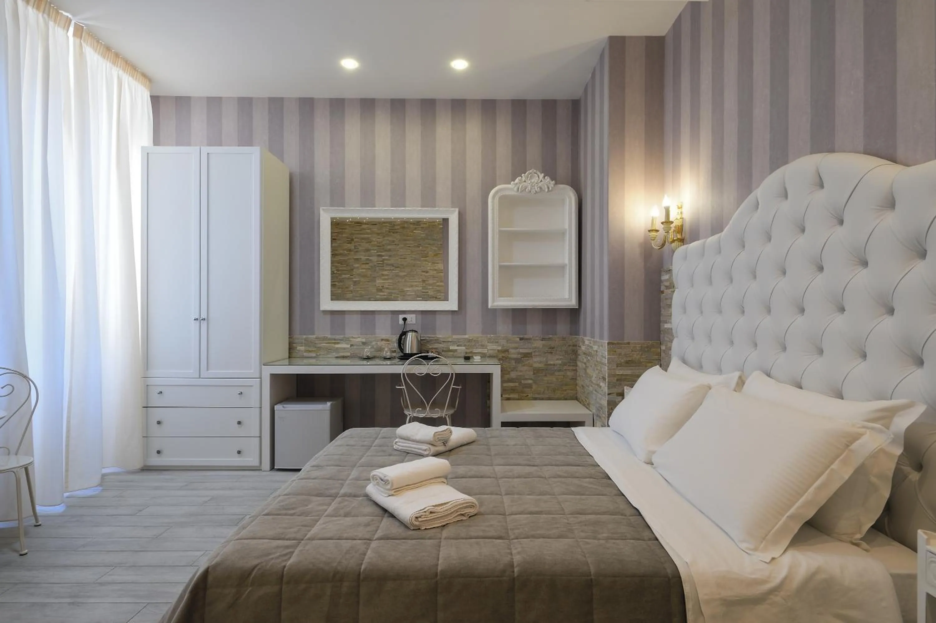 Coffee/tea facilities, Bed in Vatican Nausicaa