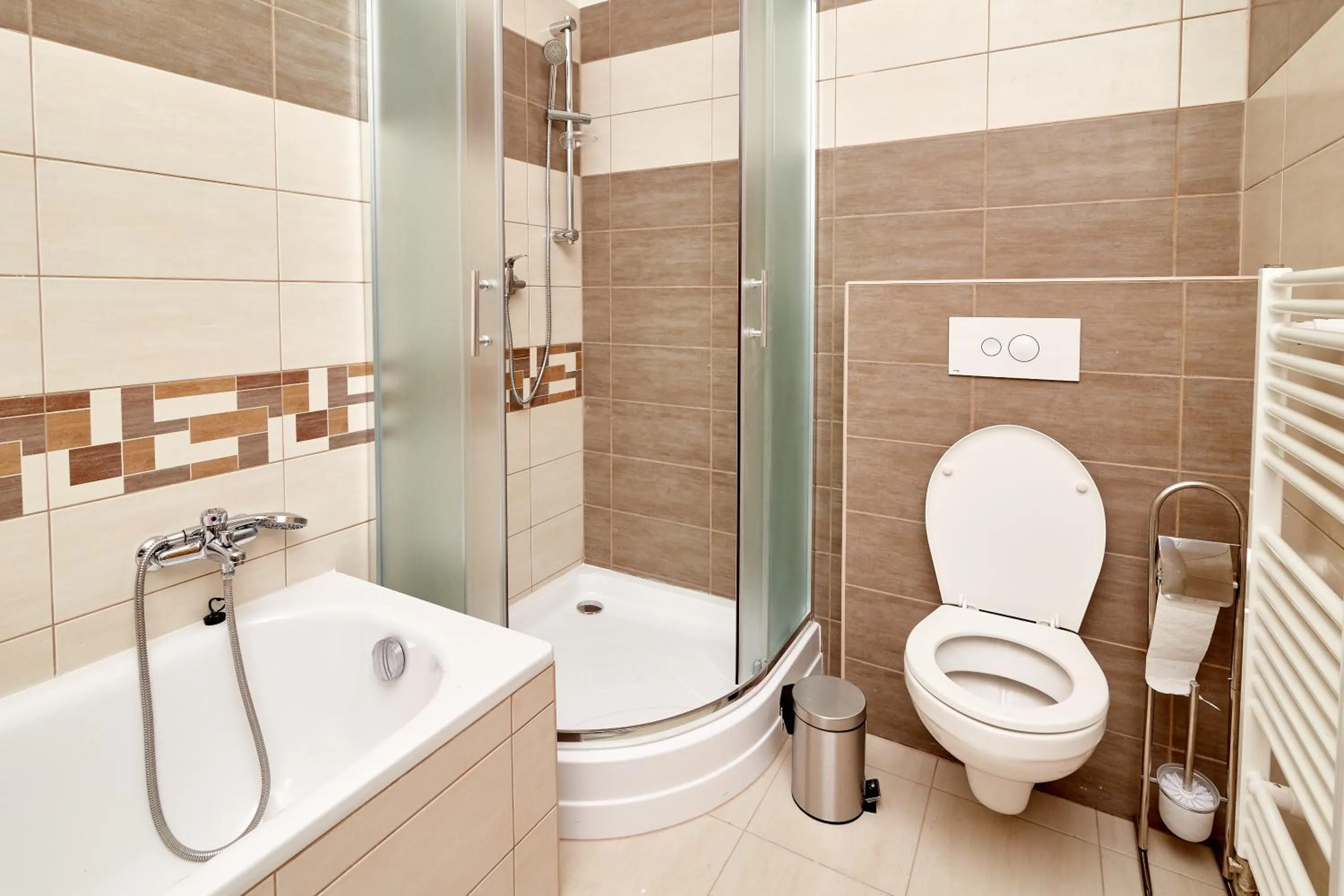 Shower in Kasablanka apartments