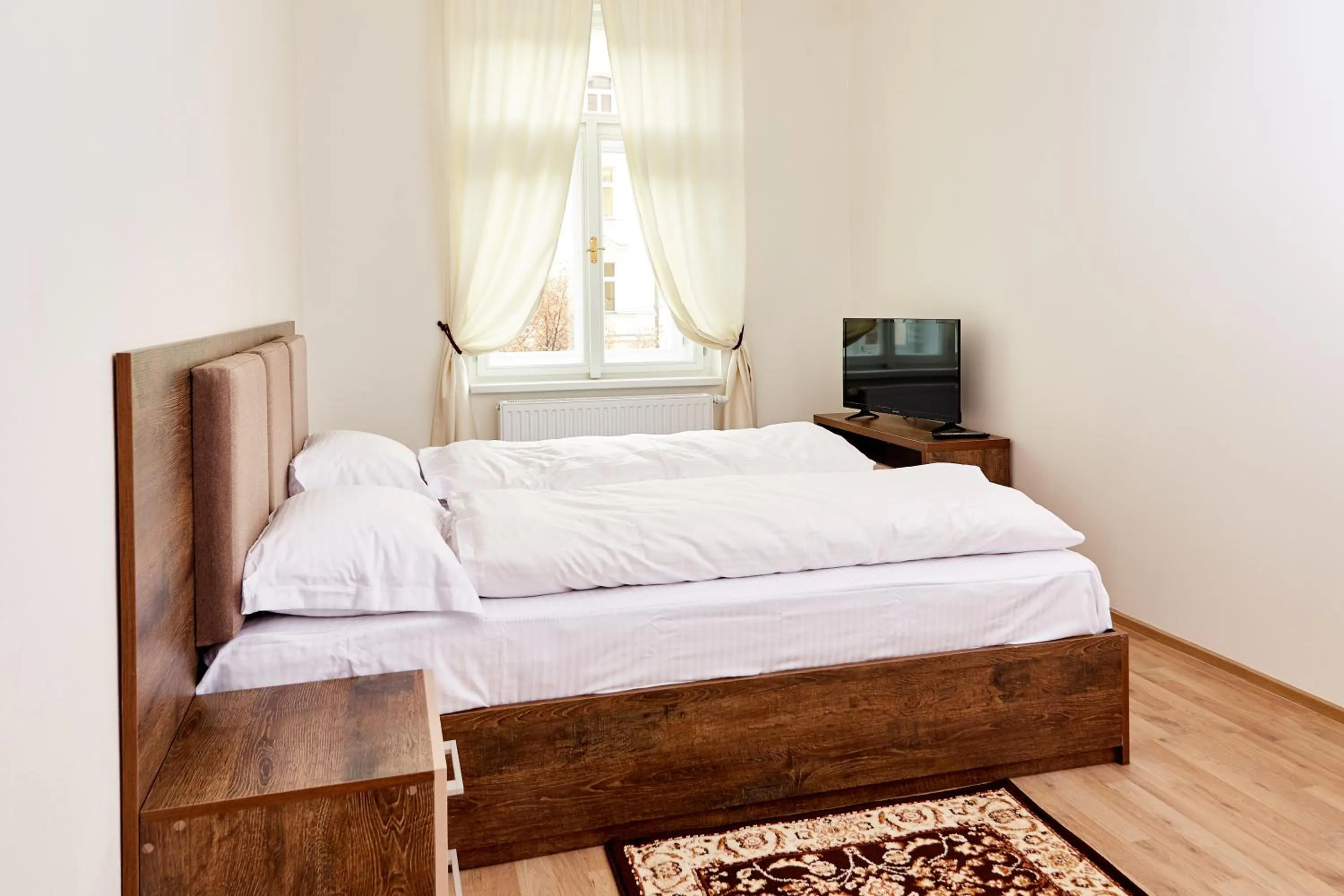 Bedroom, Bed in Kasablanka apartments